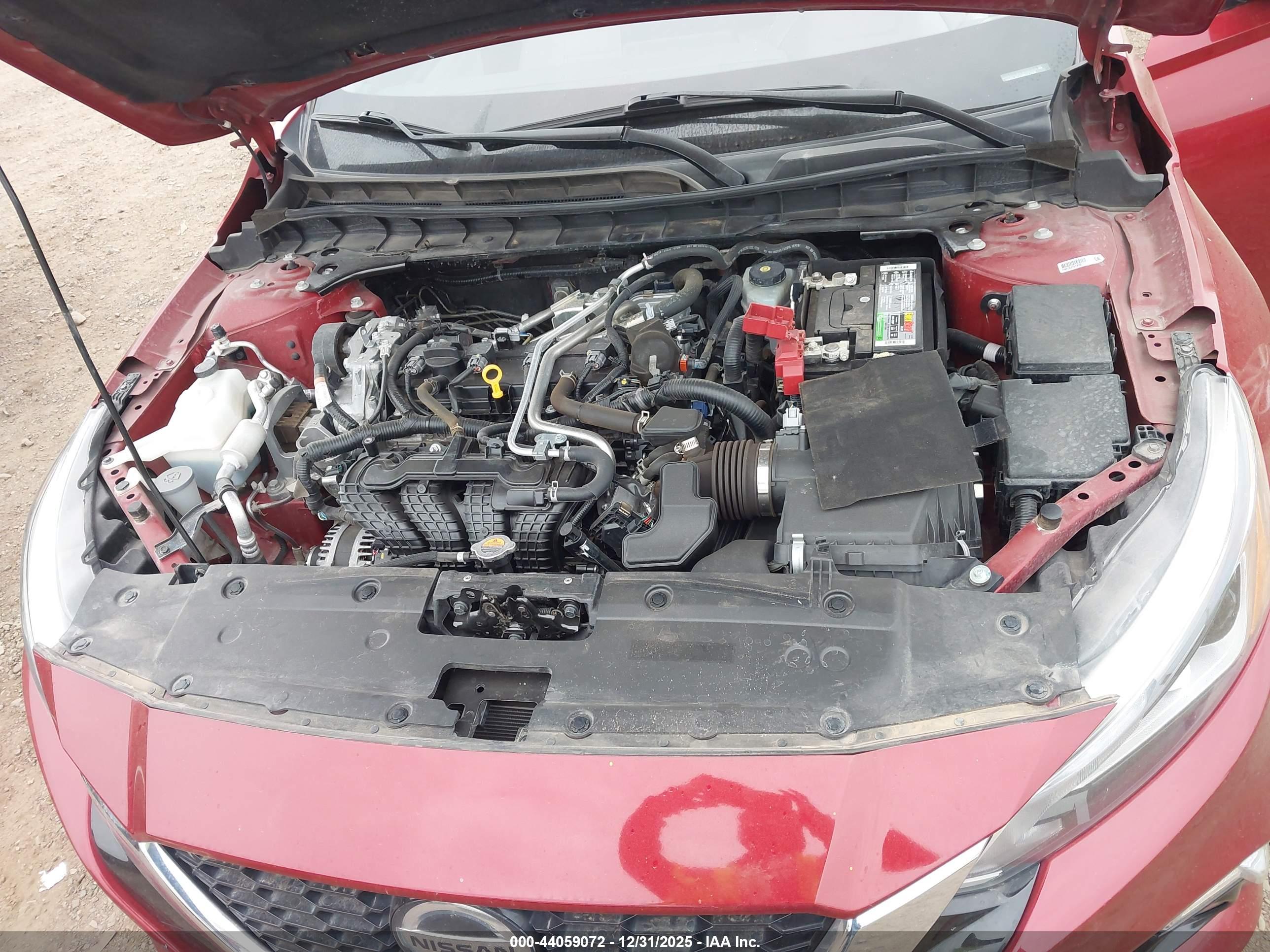 NISSAN ALTIMA image 10