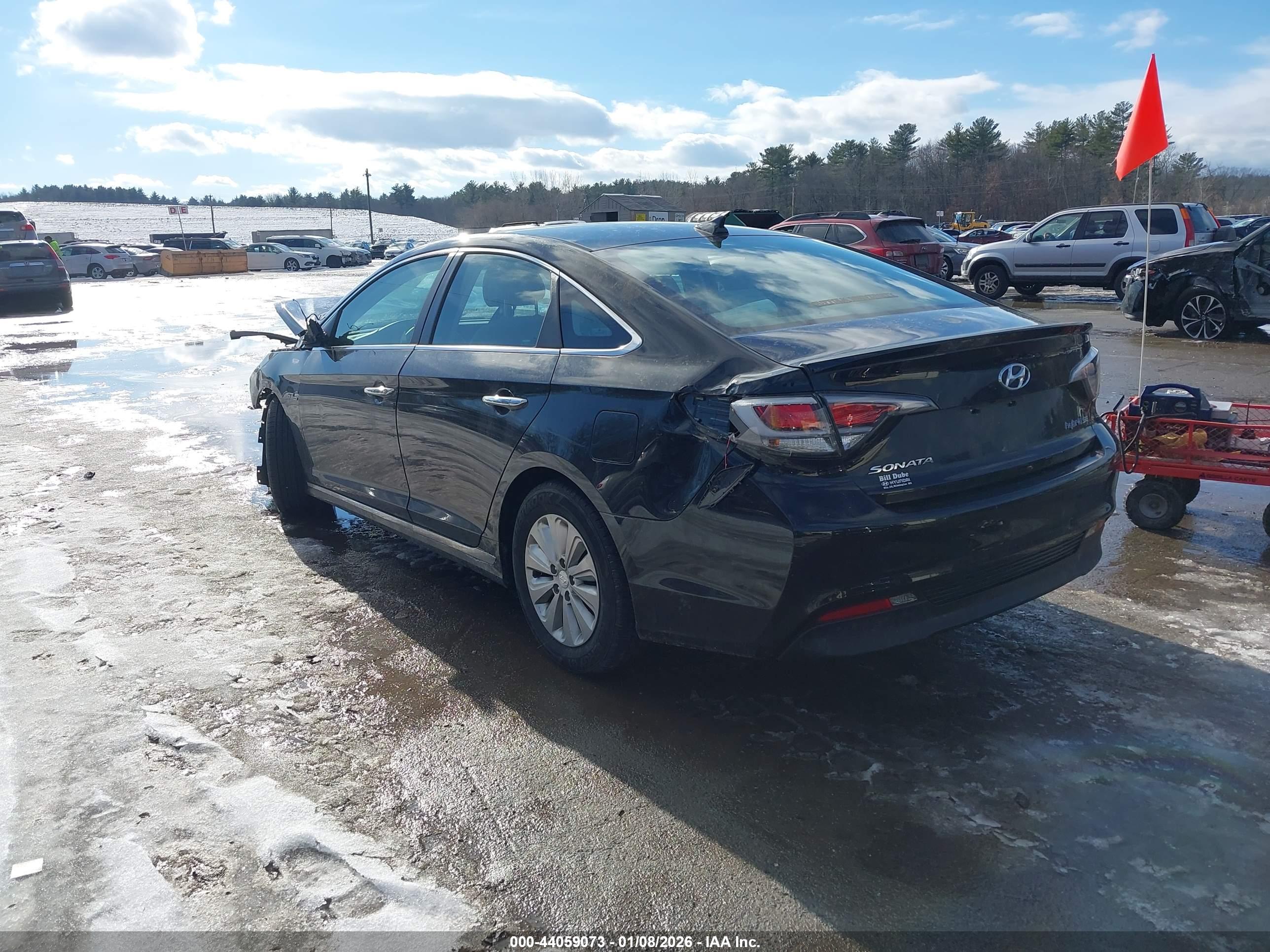 HYUNDAI SONATA image 3