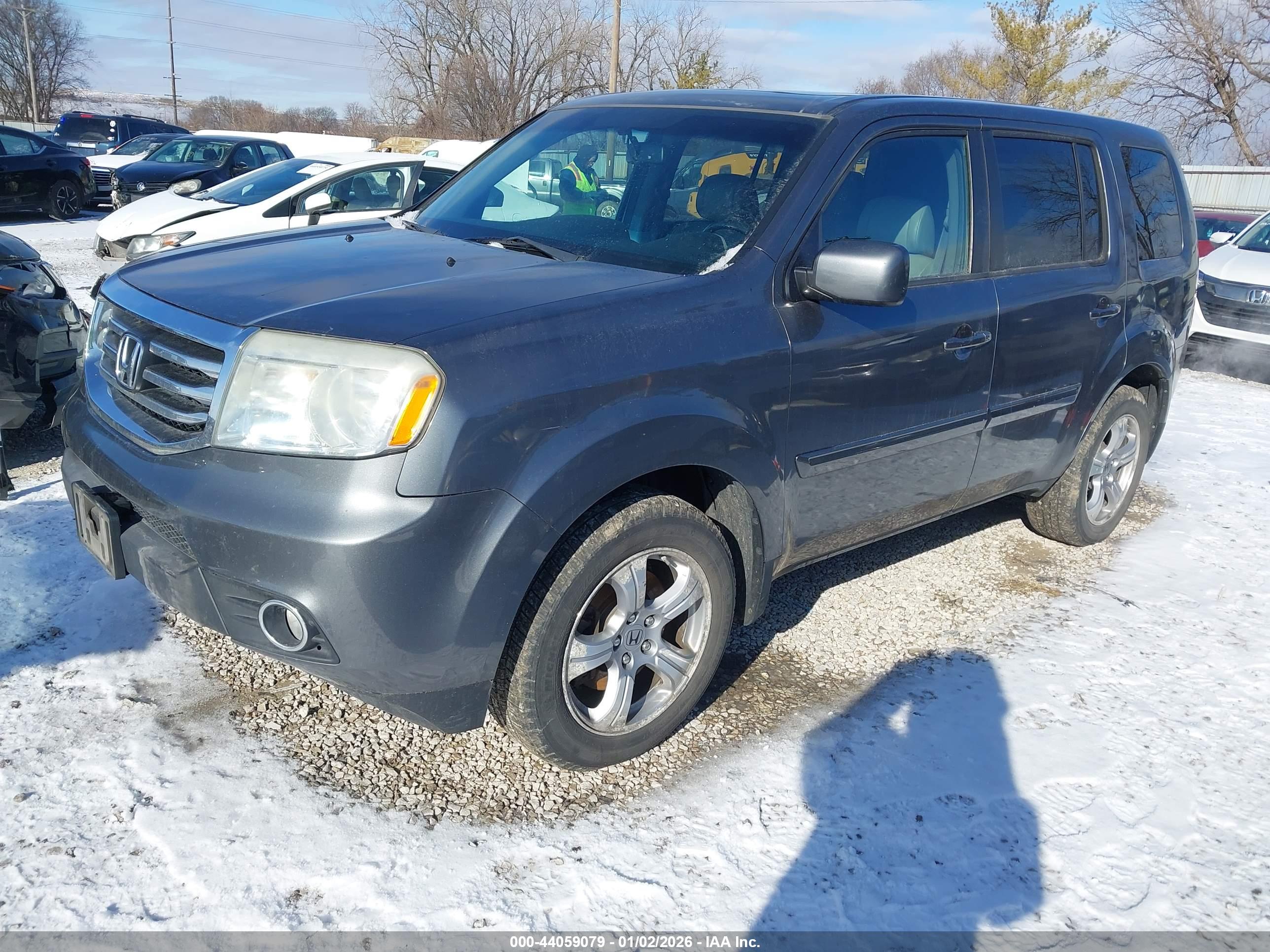 HONDA PILOT image 2