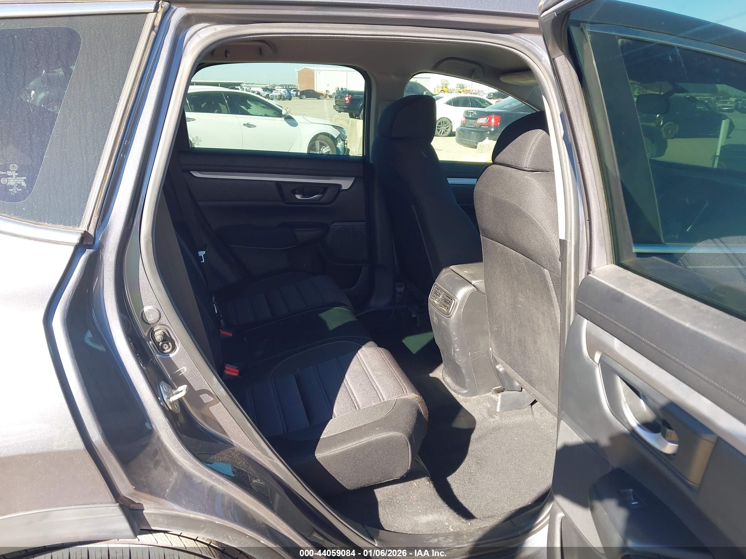 HONDA CR-V image 8