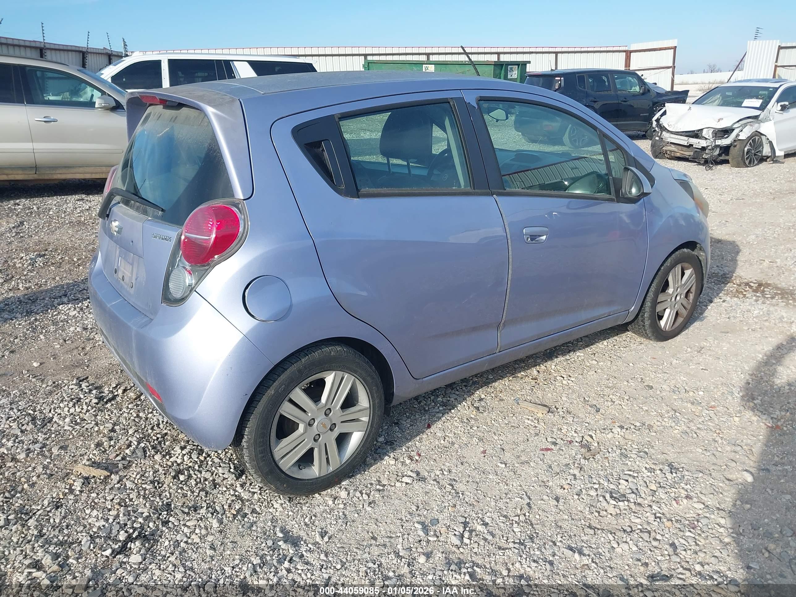 CHEVROLET SPARK image 4