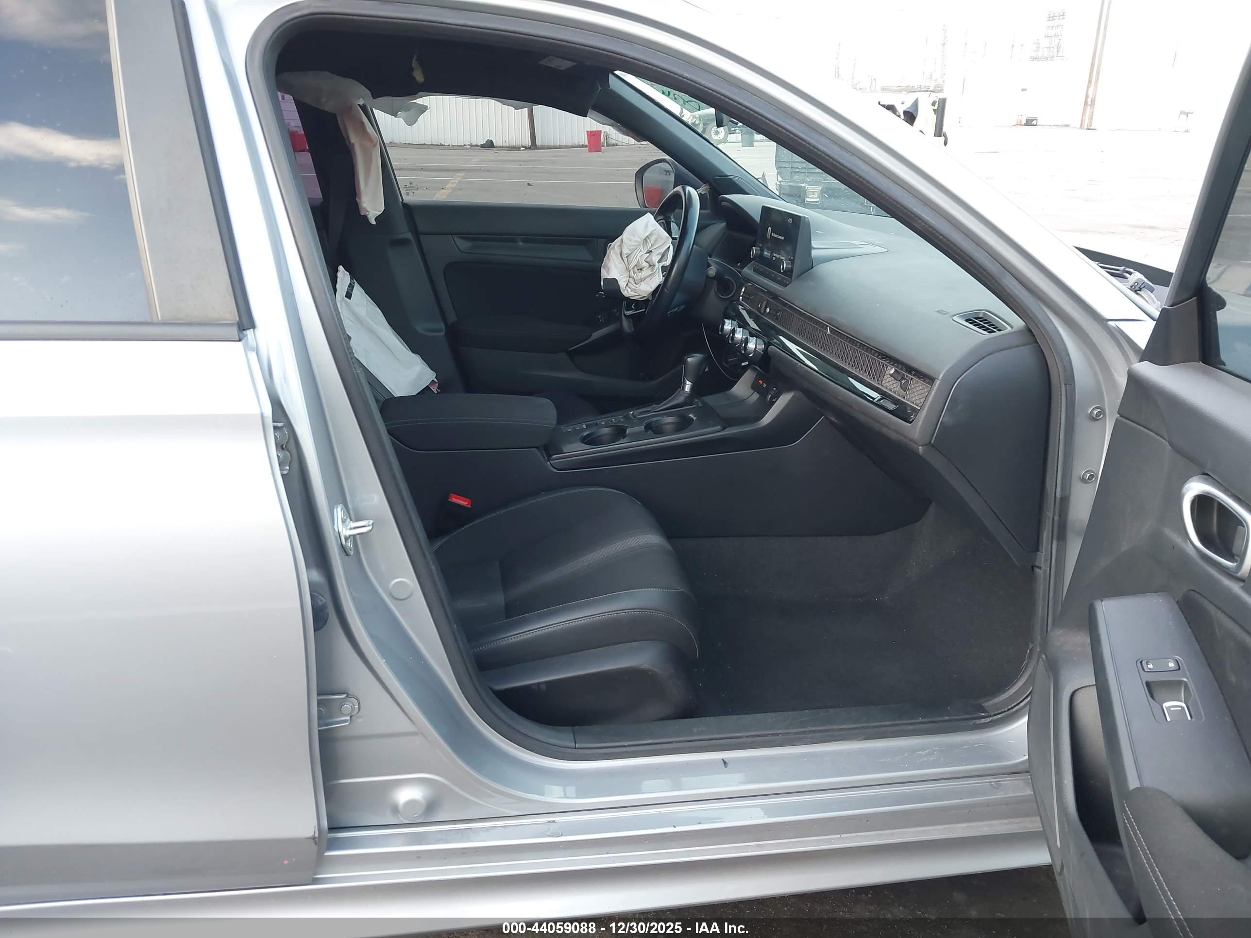 HONDA CIVIC image 5