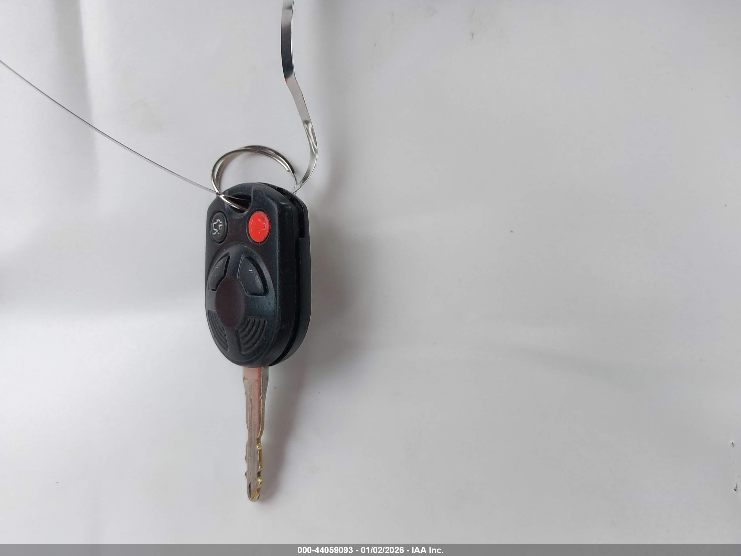 FORD FUSION image 11