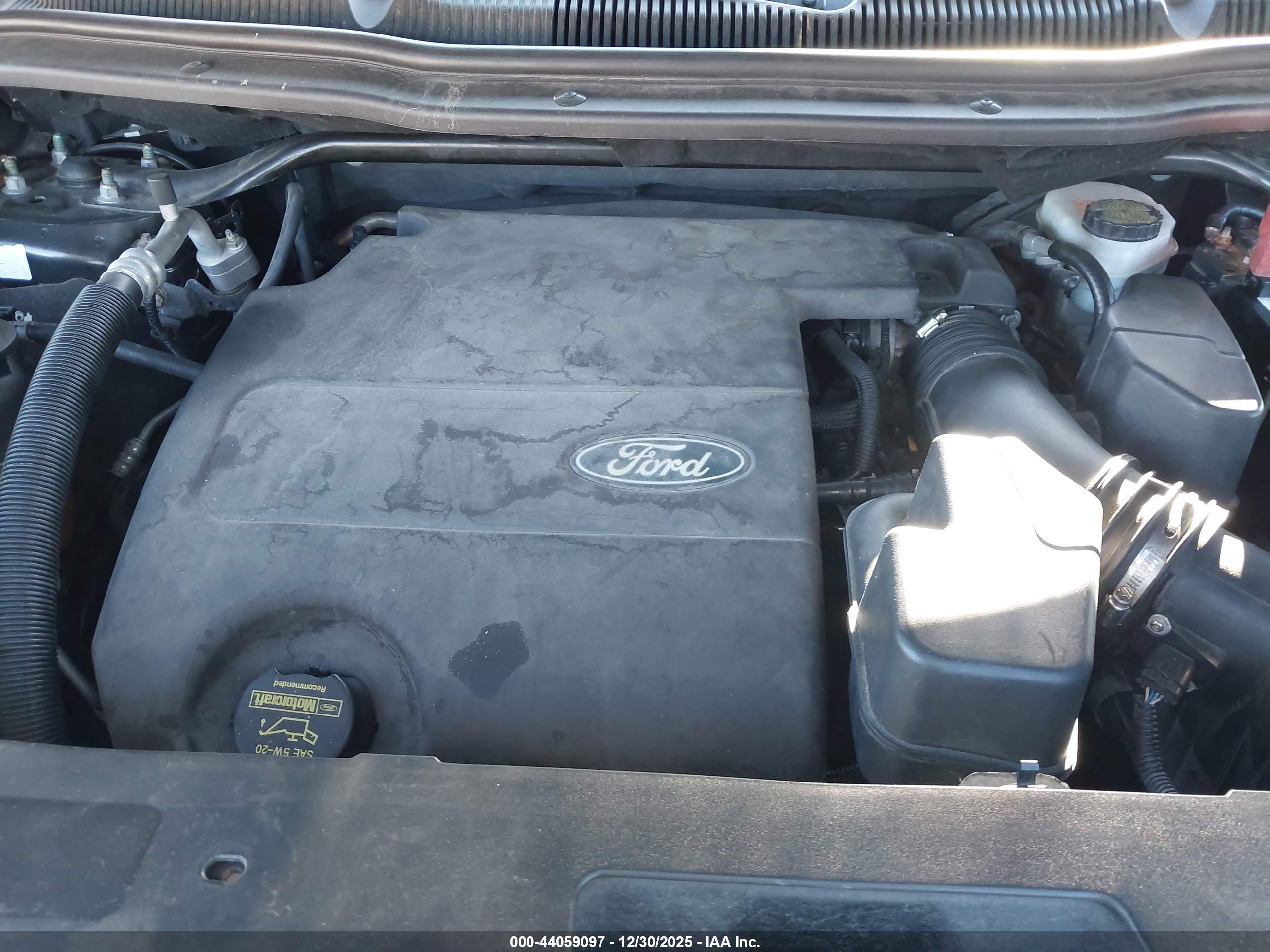 FORD EXPLORER image 10