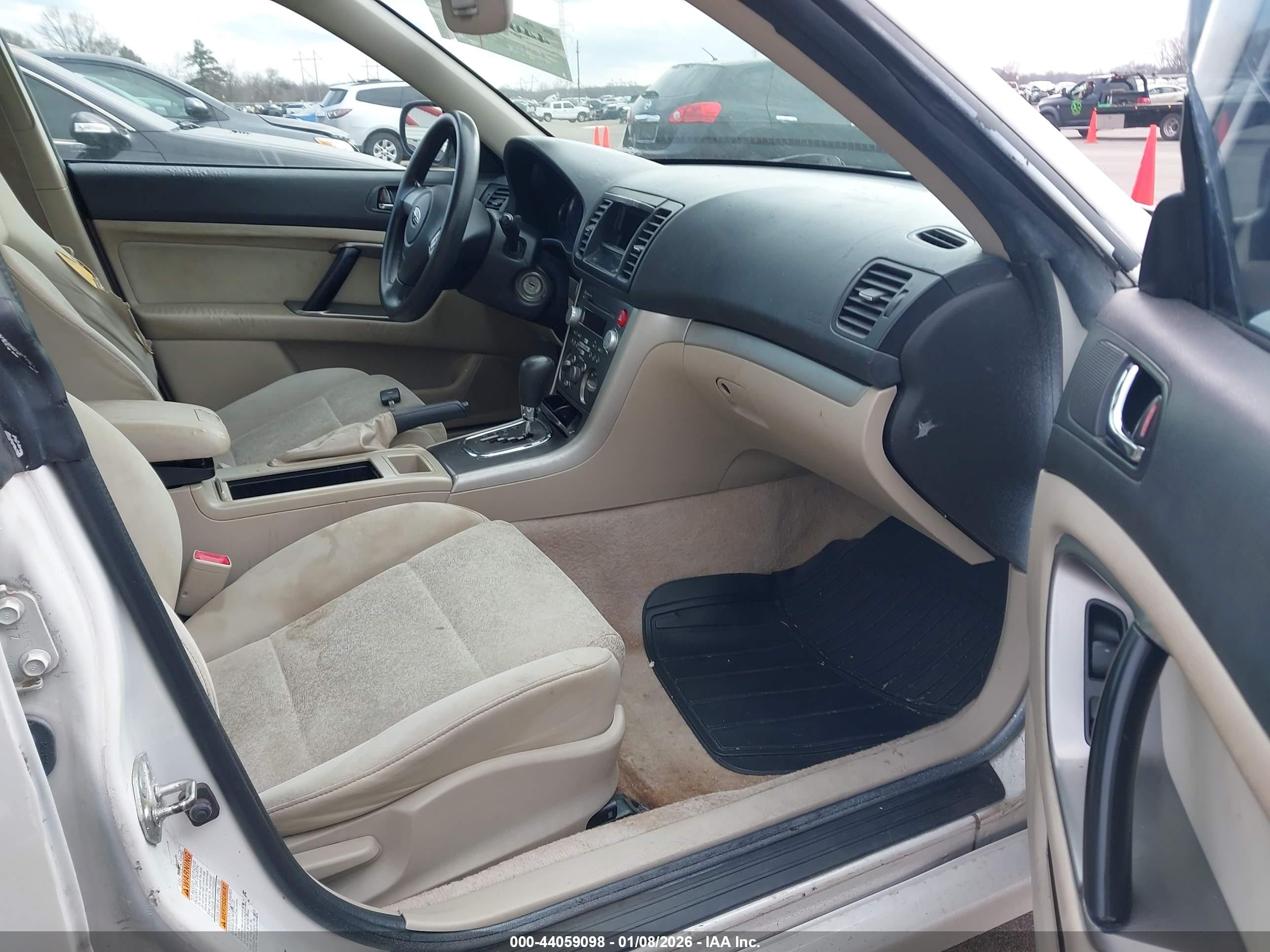 SUBARU LEGACY image 5