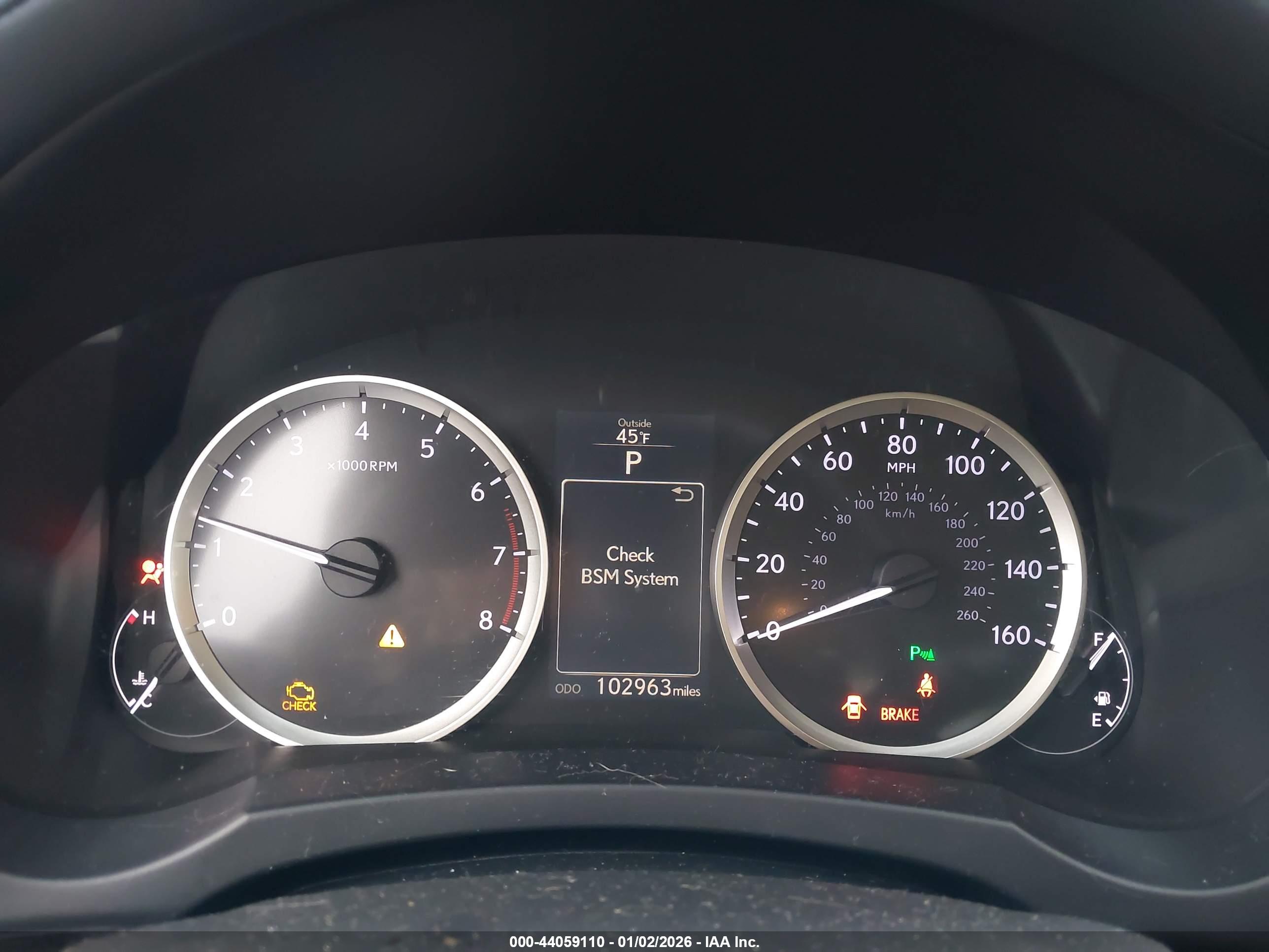 LEXUS IS image 7