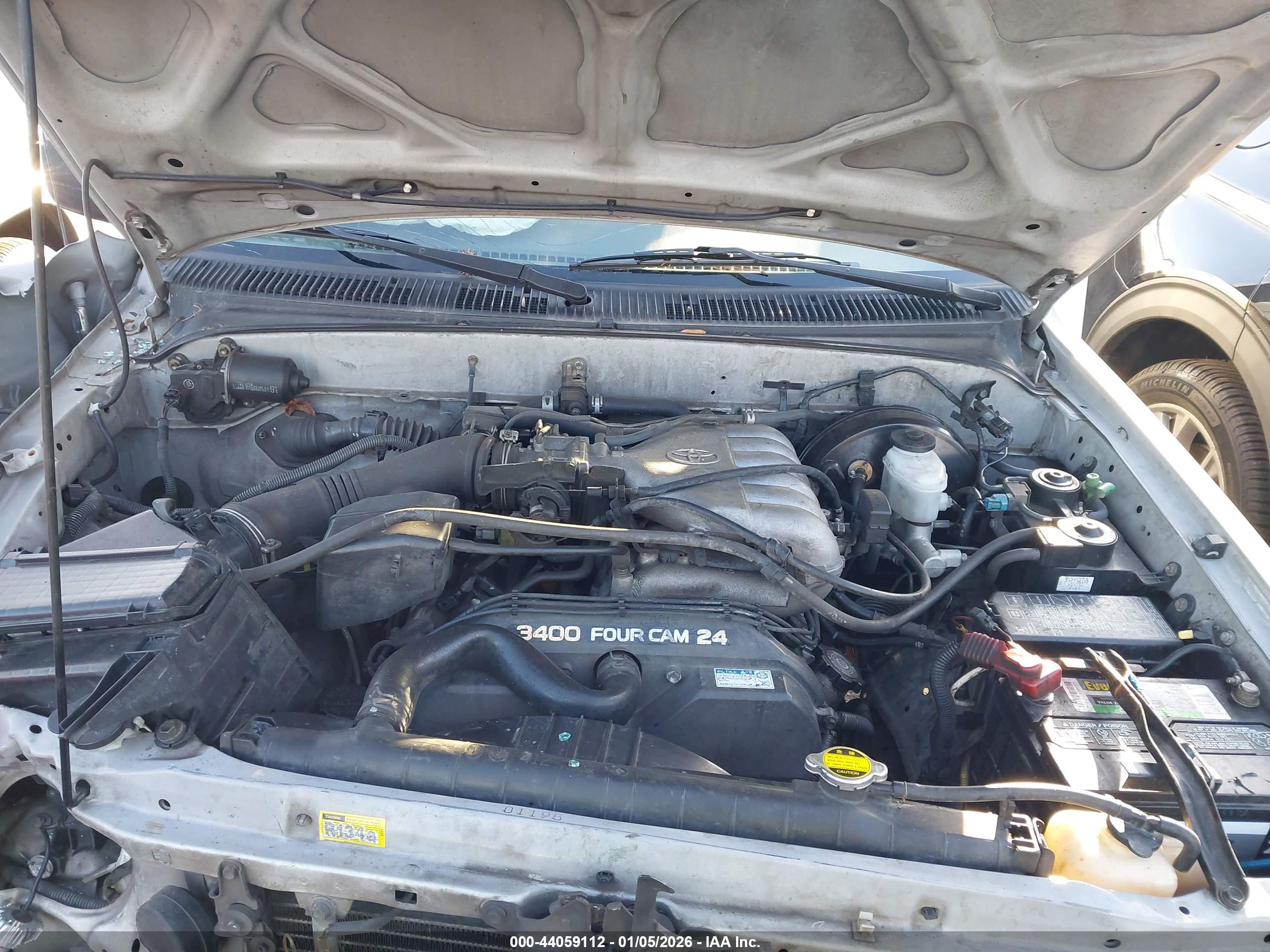 TOYOTA TACOMA image 10