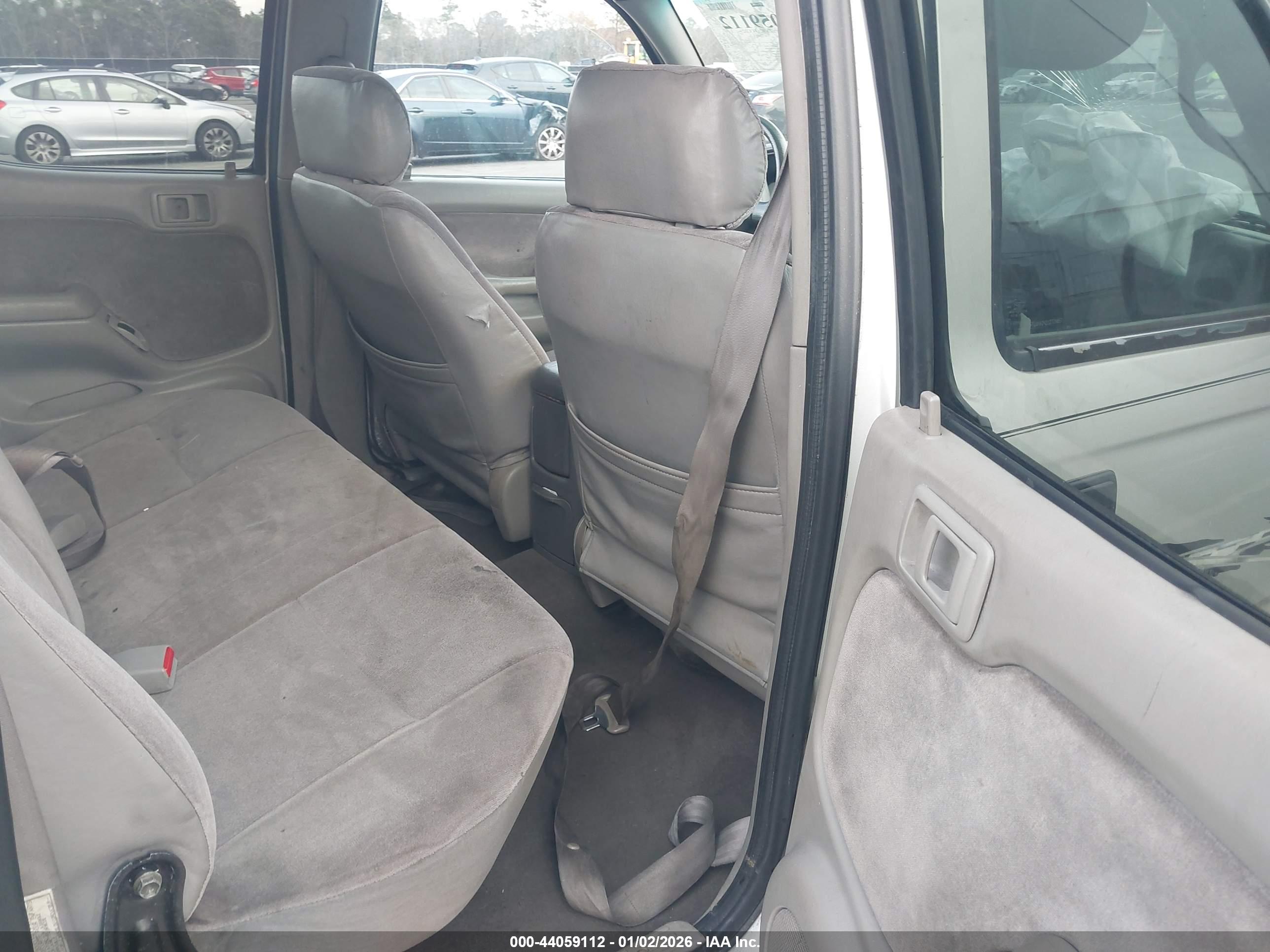 TOYOTA TACOMA image 8