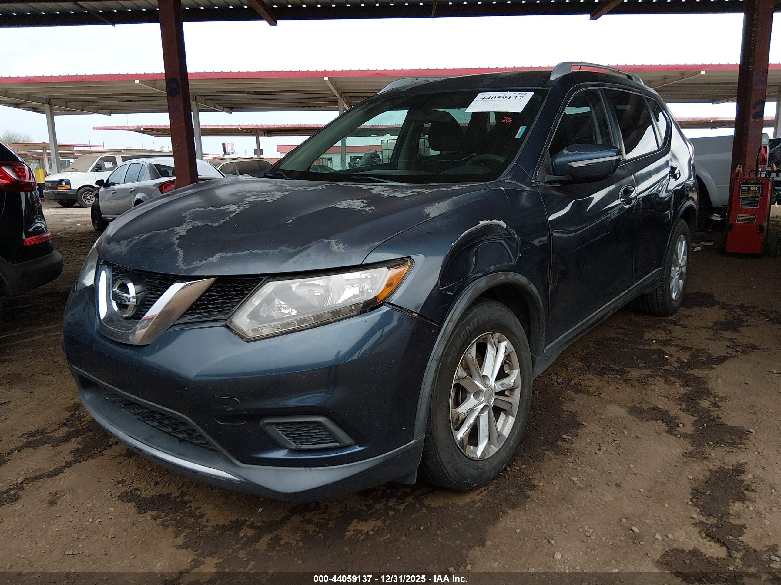 NISSAN ROGUE image 2