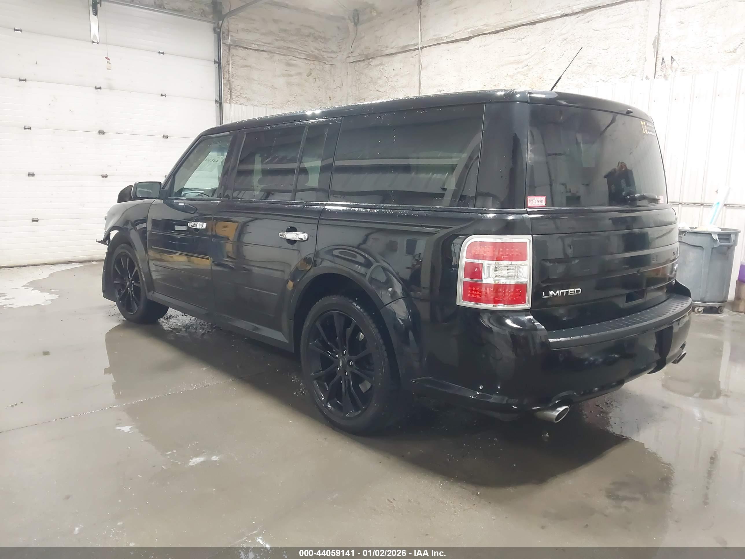 FORD FLEX image 3