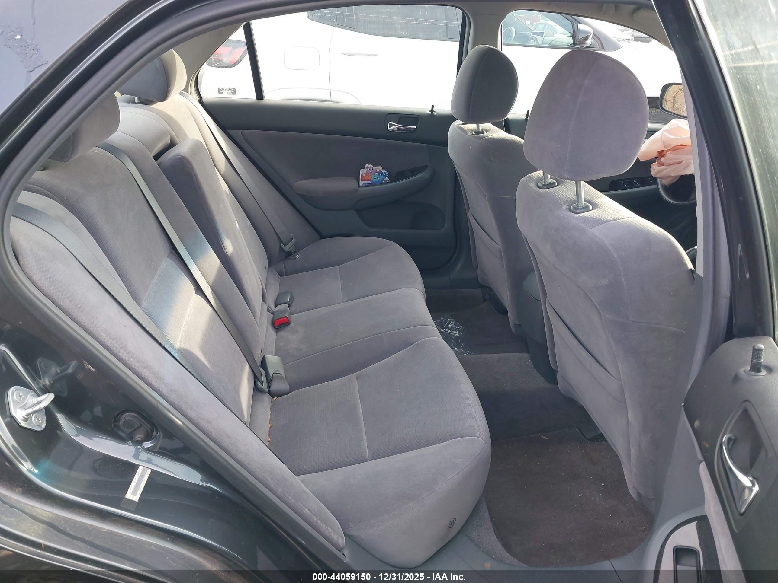 HONDA ACCORD image 8