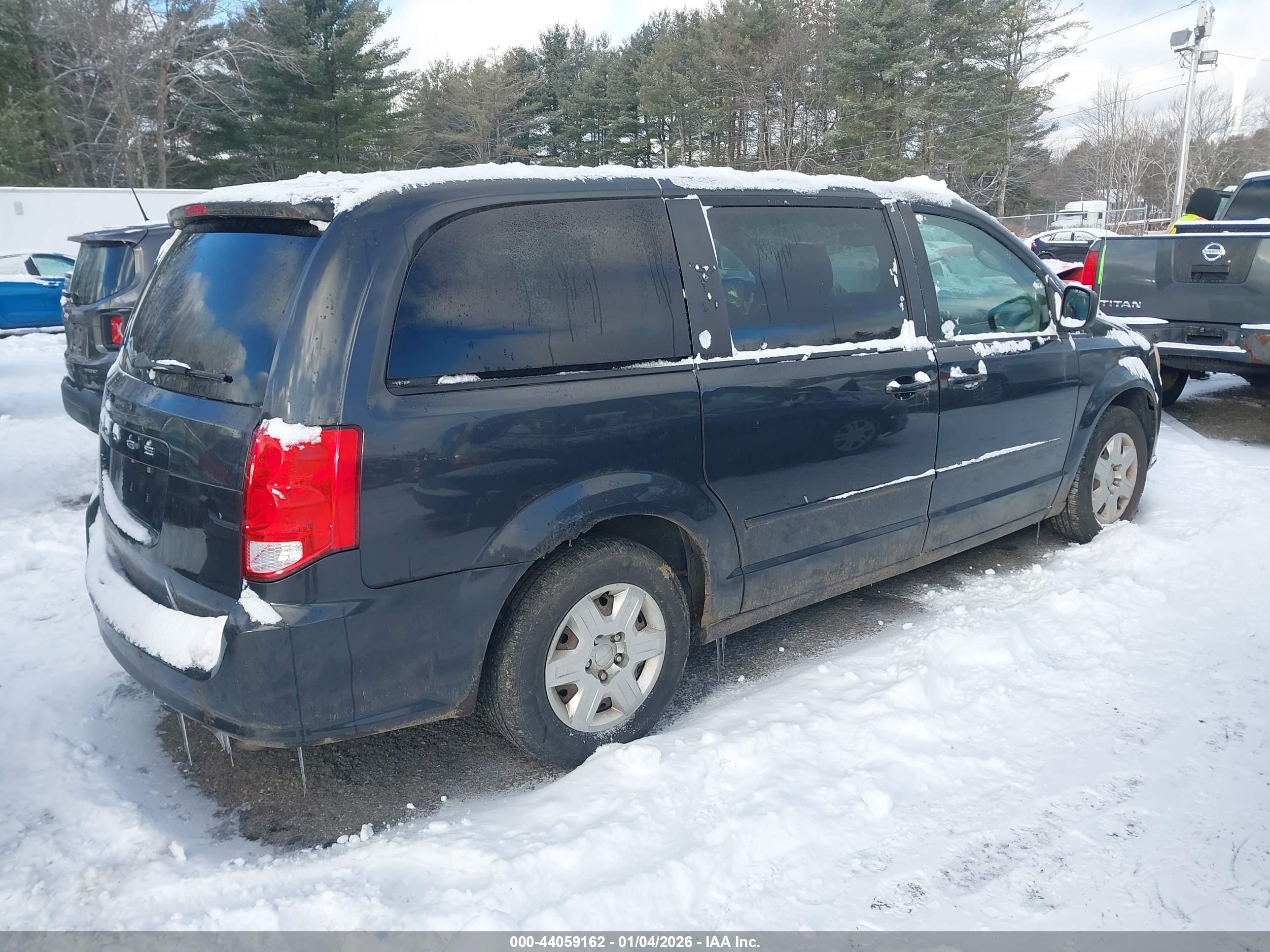 DODGE GRAND image 4