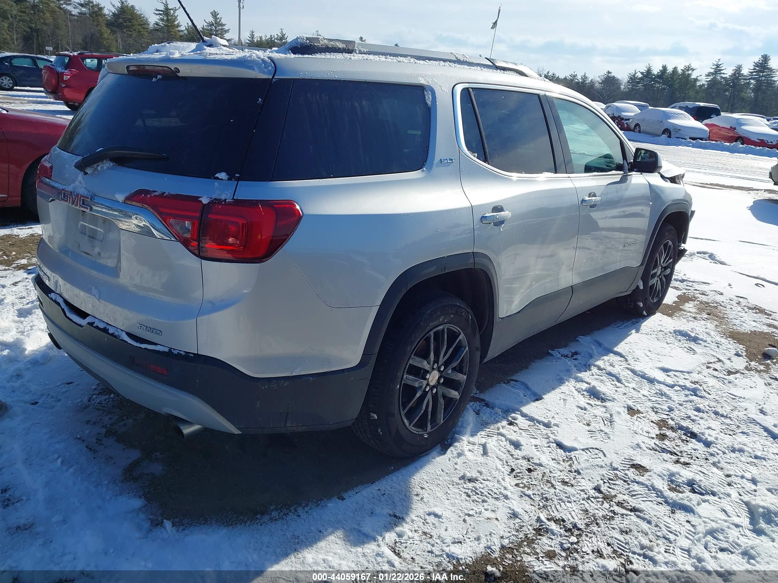 GMC ACADIA image 4