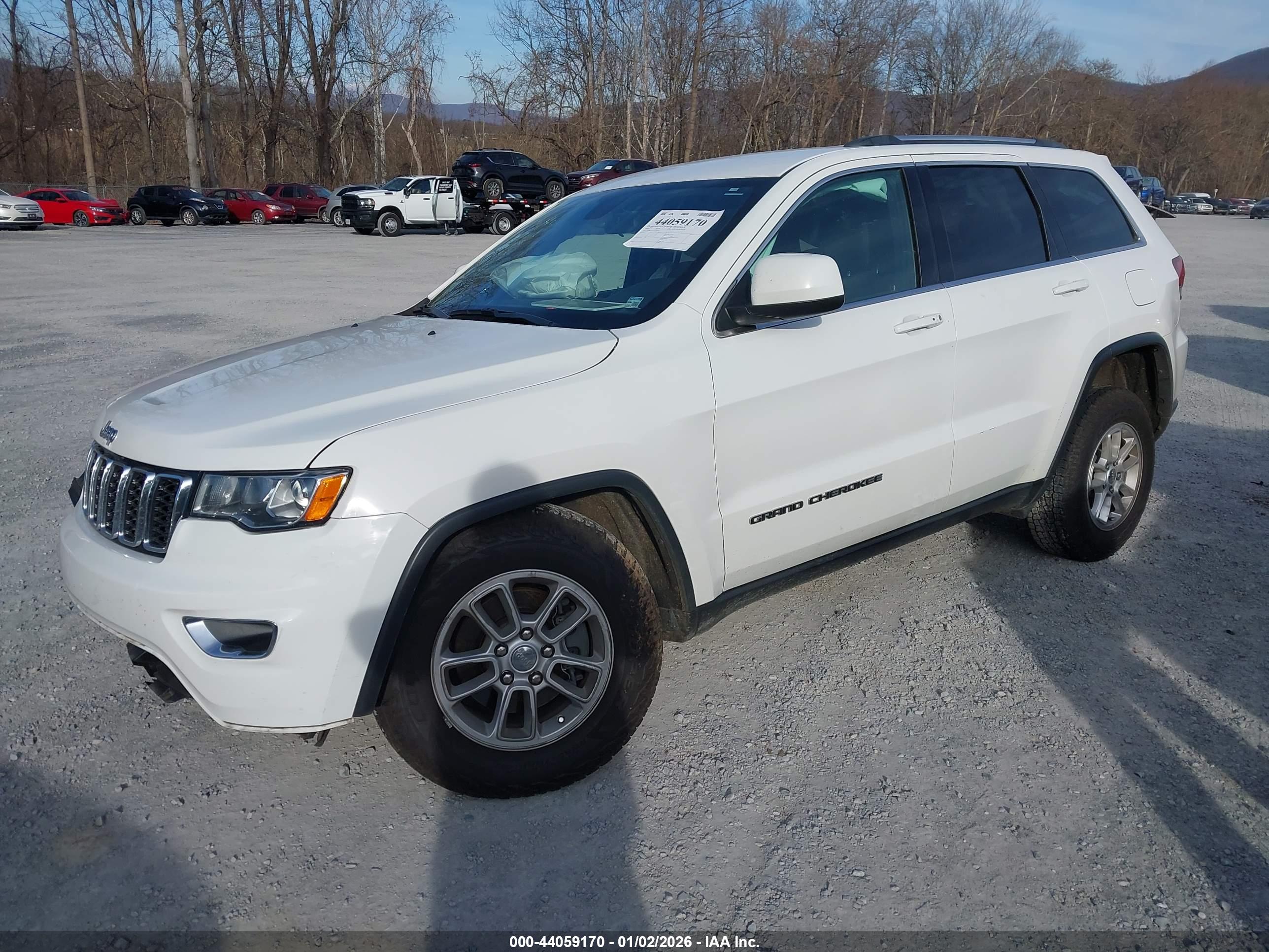 JEEP GRAND image 2
