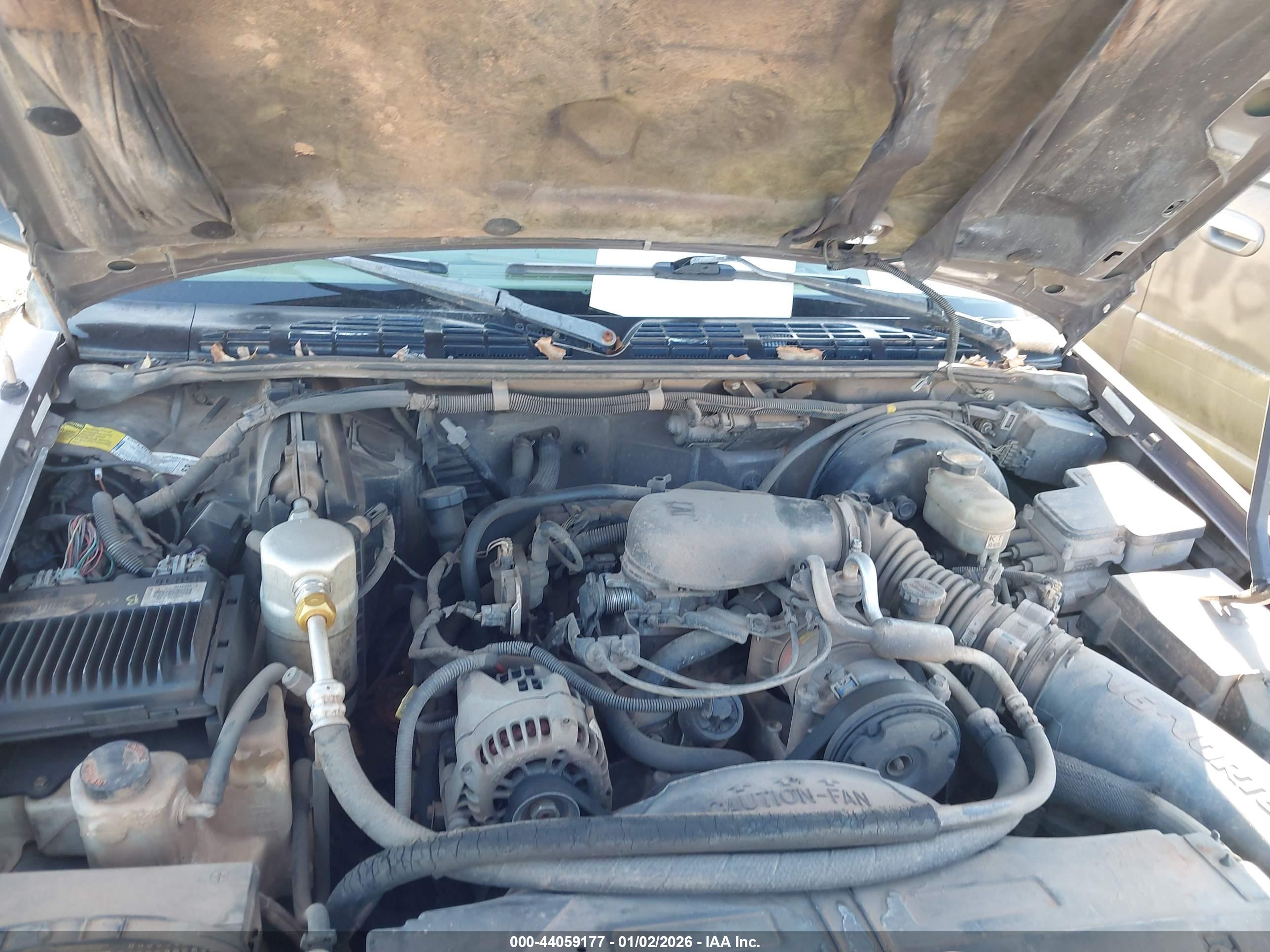 CHEVROLET BLAZER image 10