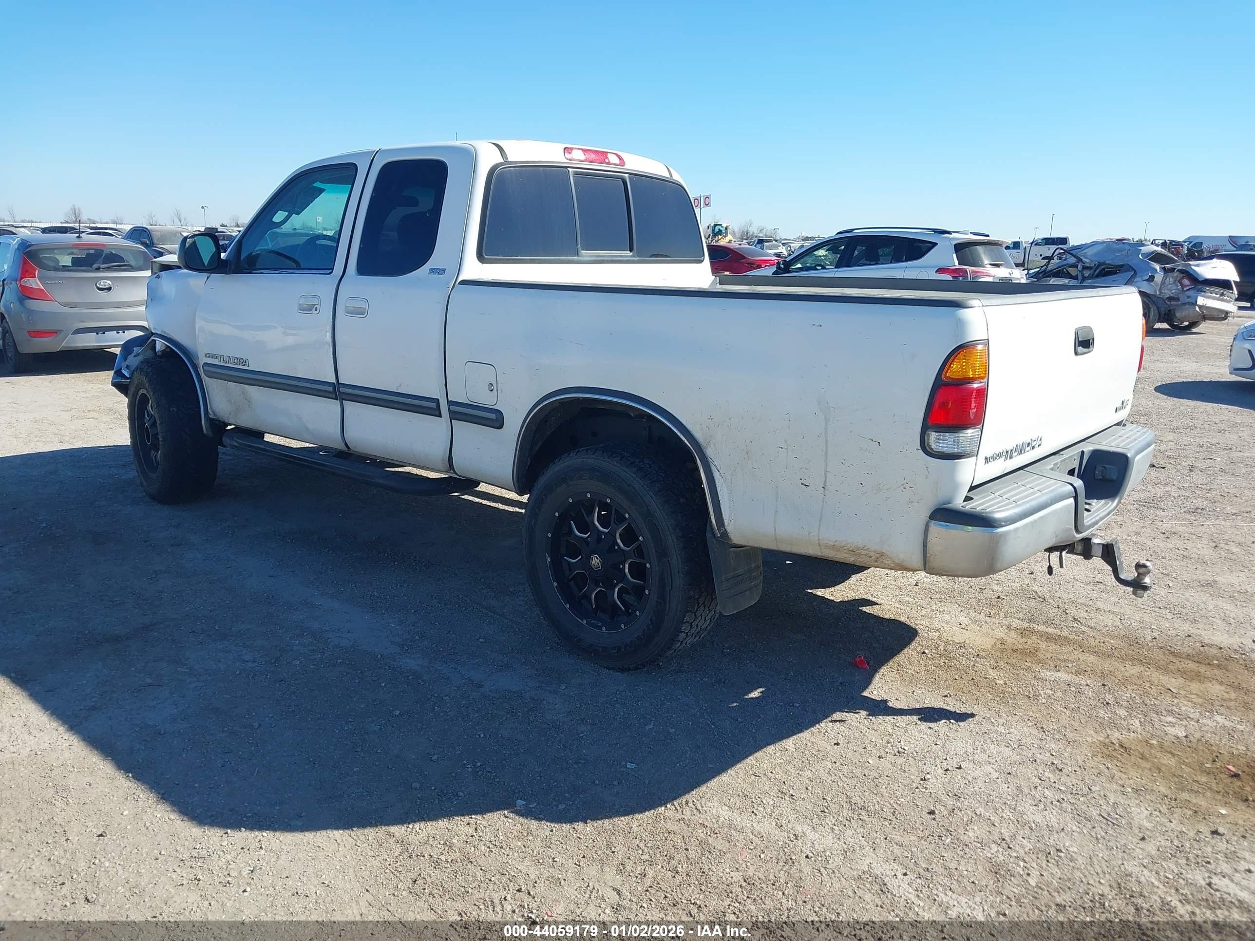 TOYOTA TUNDRA image 3