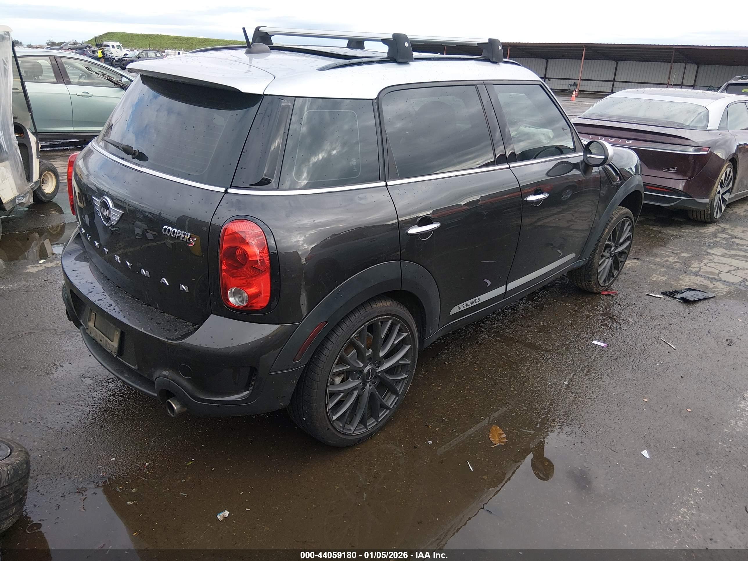MINI COUNTRYMAN image 4