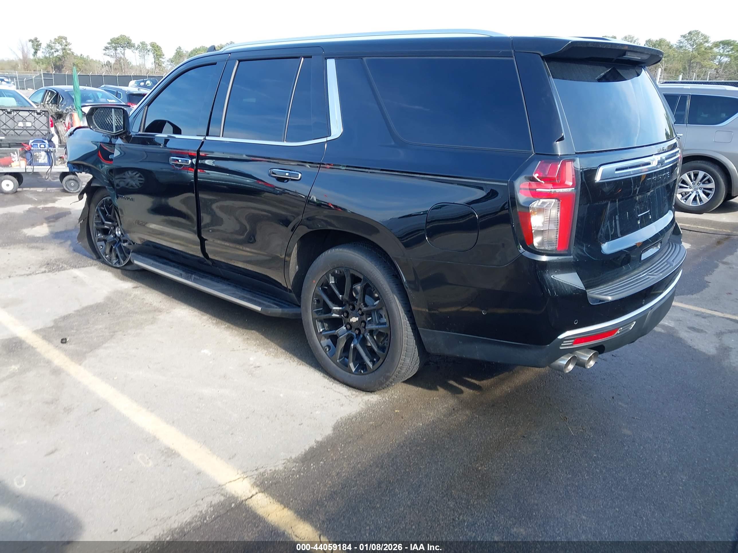 CHEVROLET TAHOE image 3