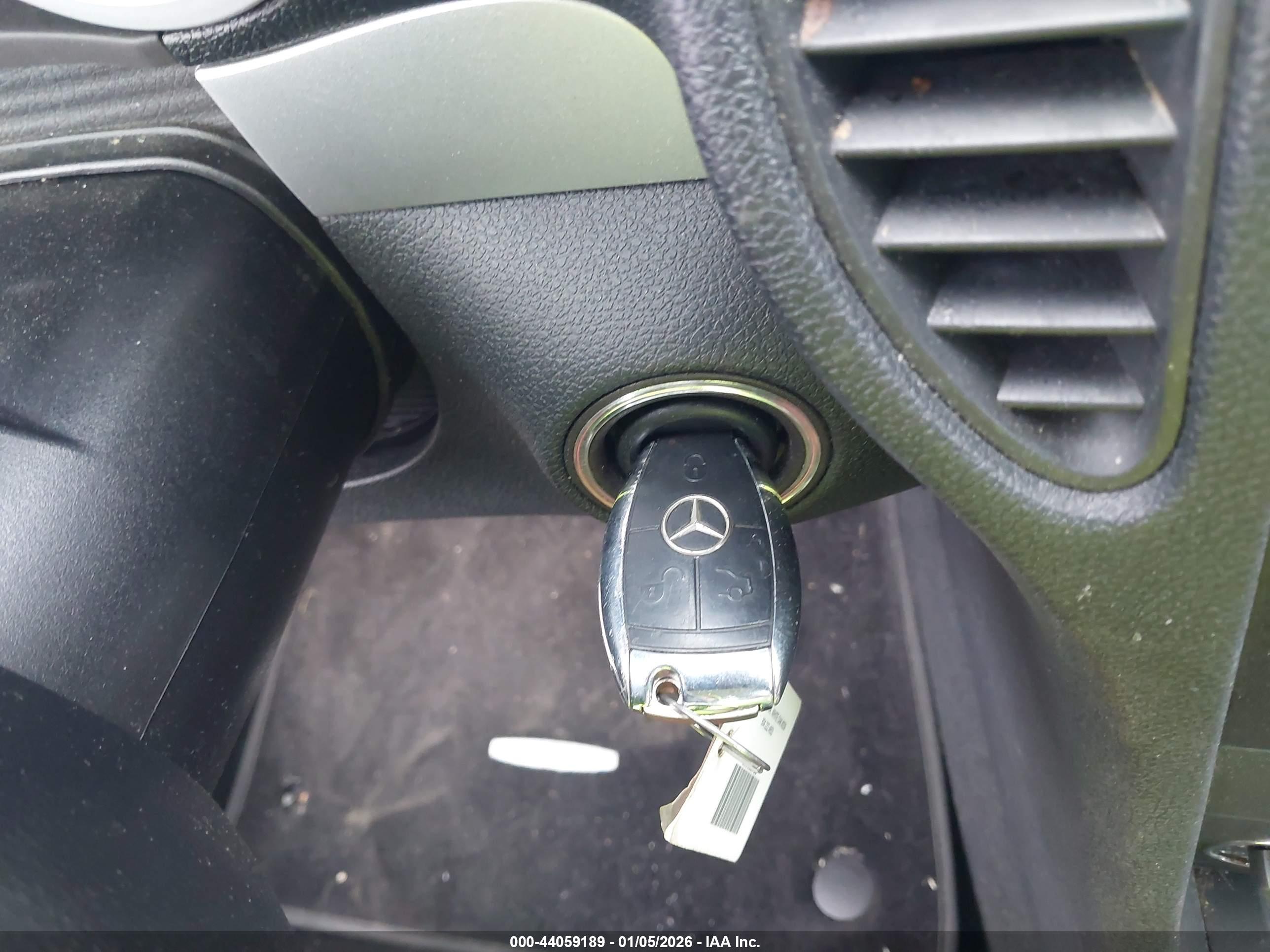 MERCEDES-BENZ SLK image 11