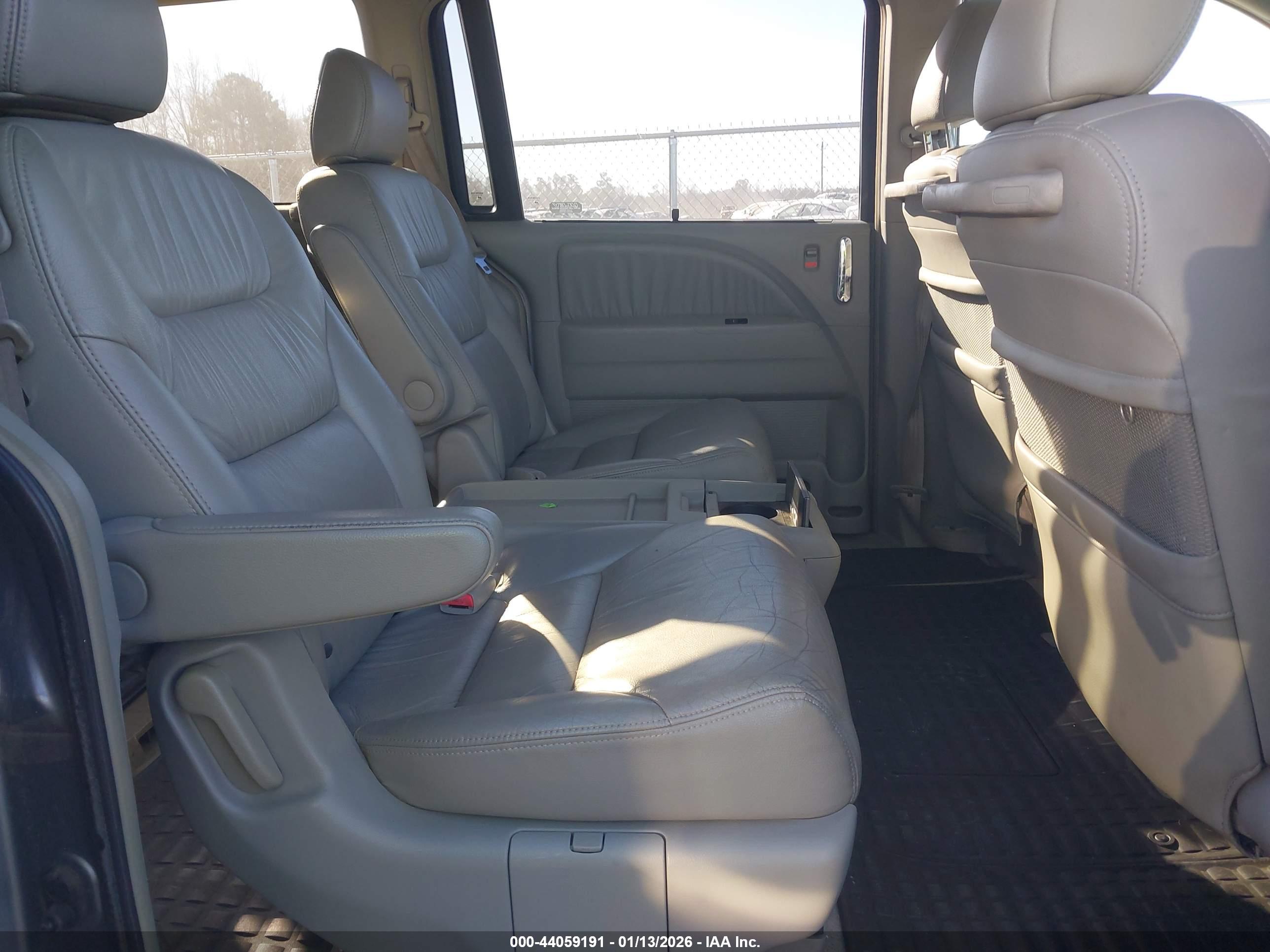 HONDA ODYSSEY image 8