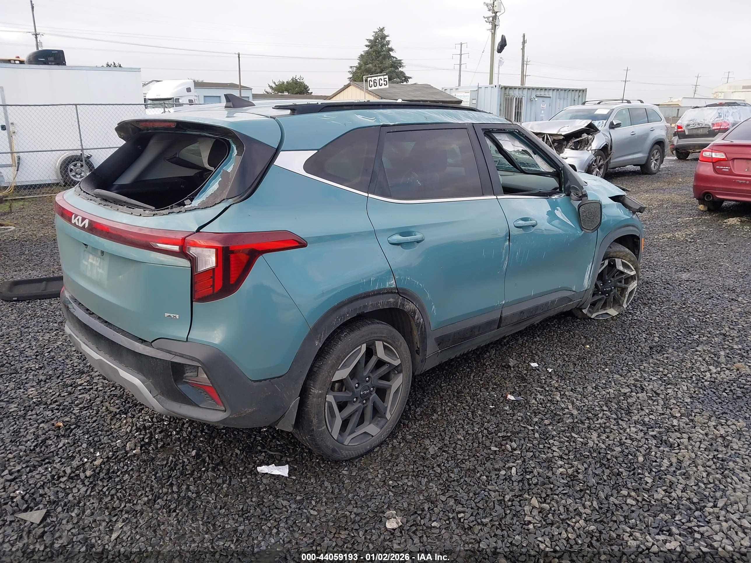 KIA SELTOS image 4