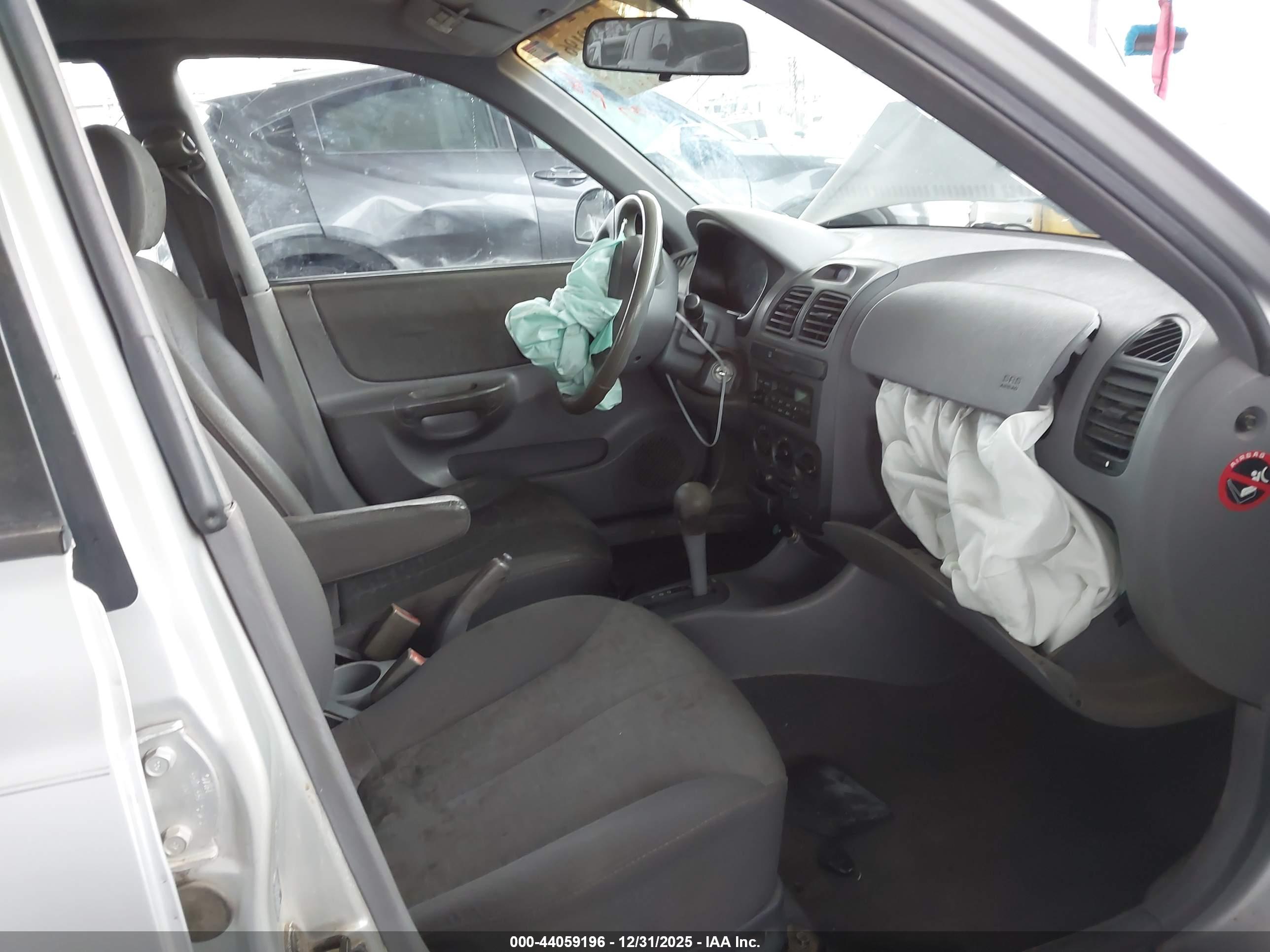 HYUNDAI ACCENT image 5