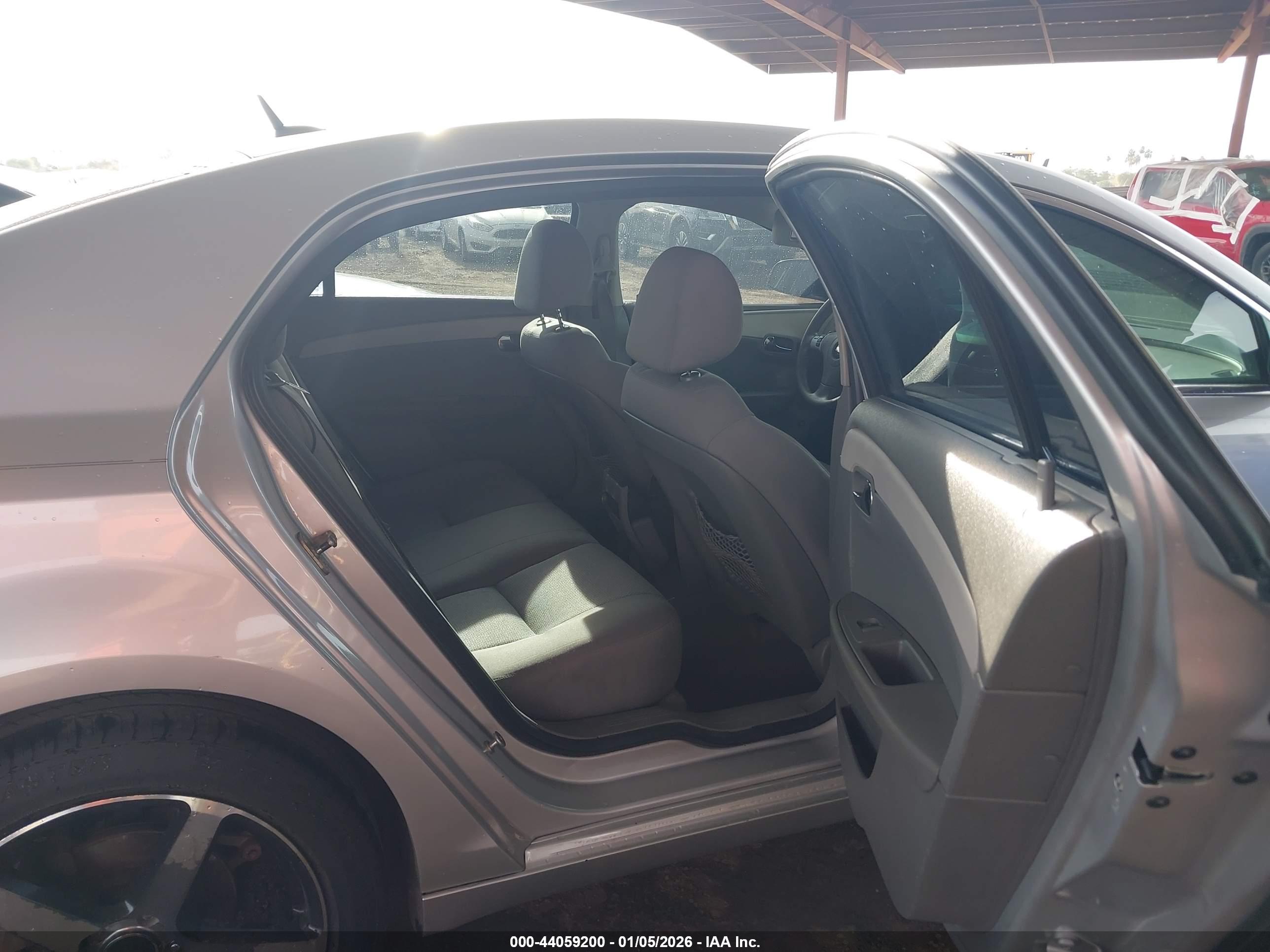 CHEVROLET MALIBU image 8