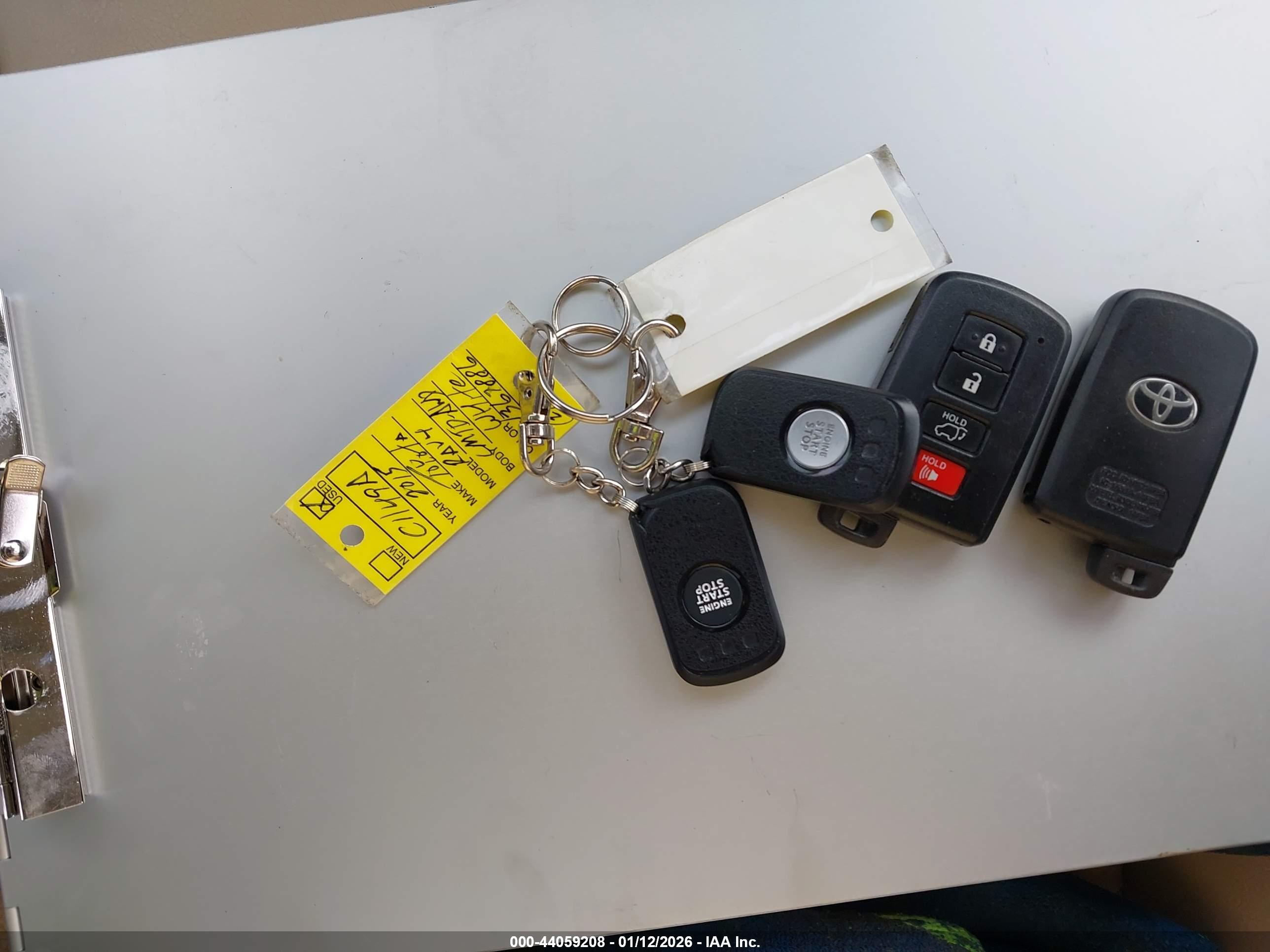 TOYOTA RAV4 image 11