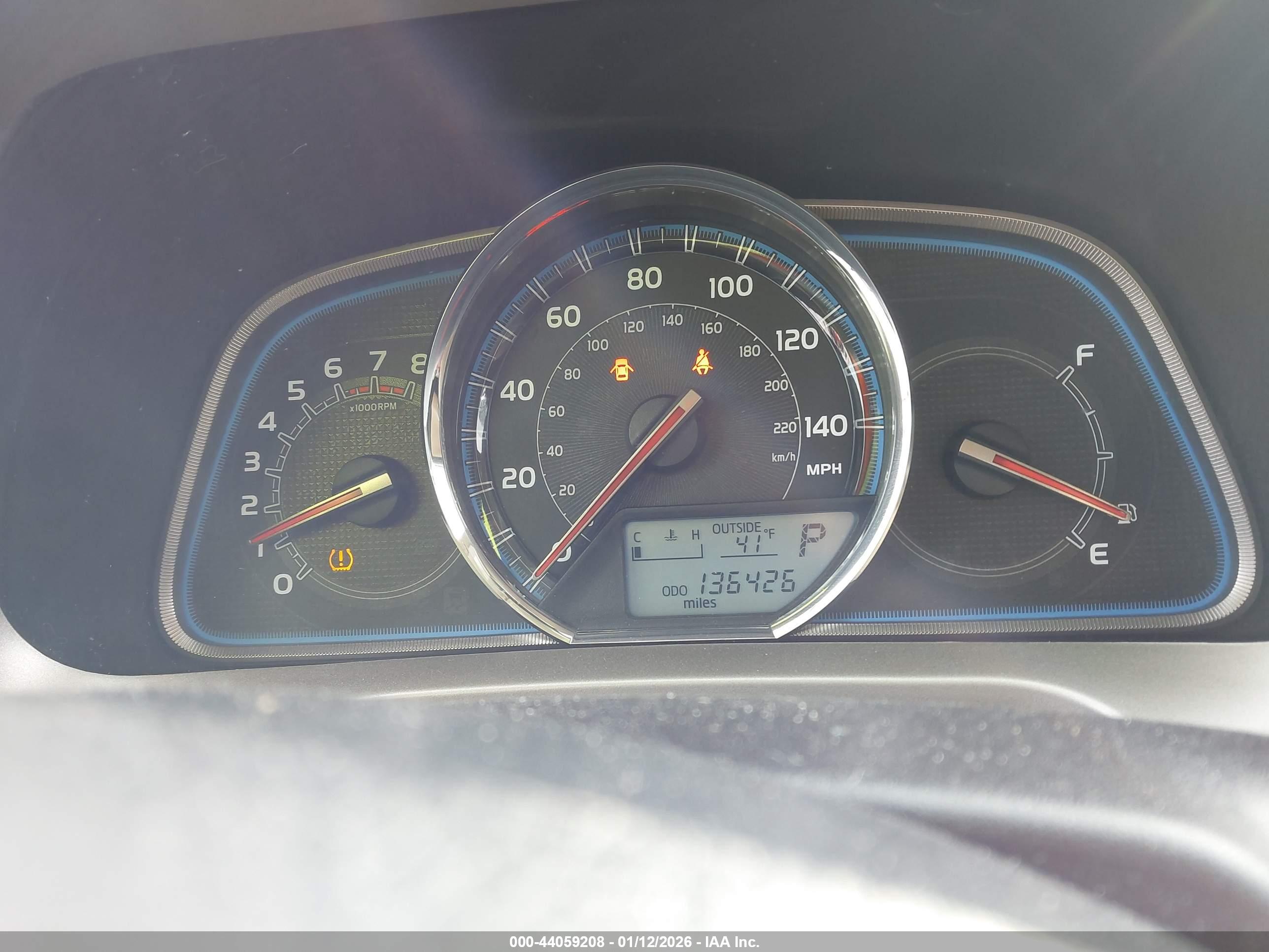 TOYOTA RAV4 image 7