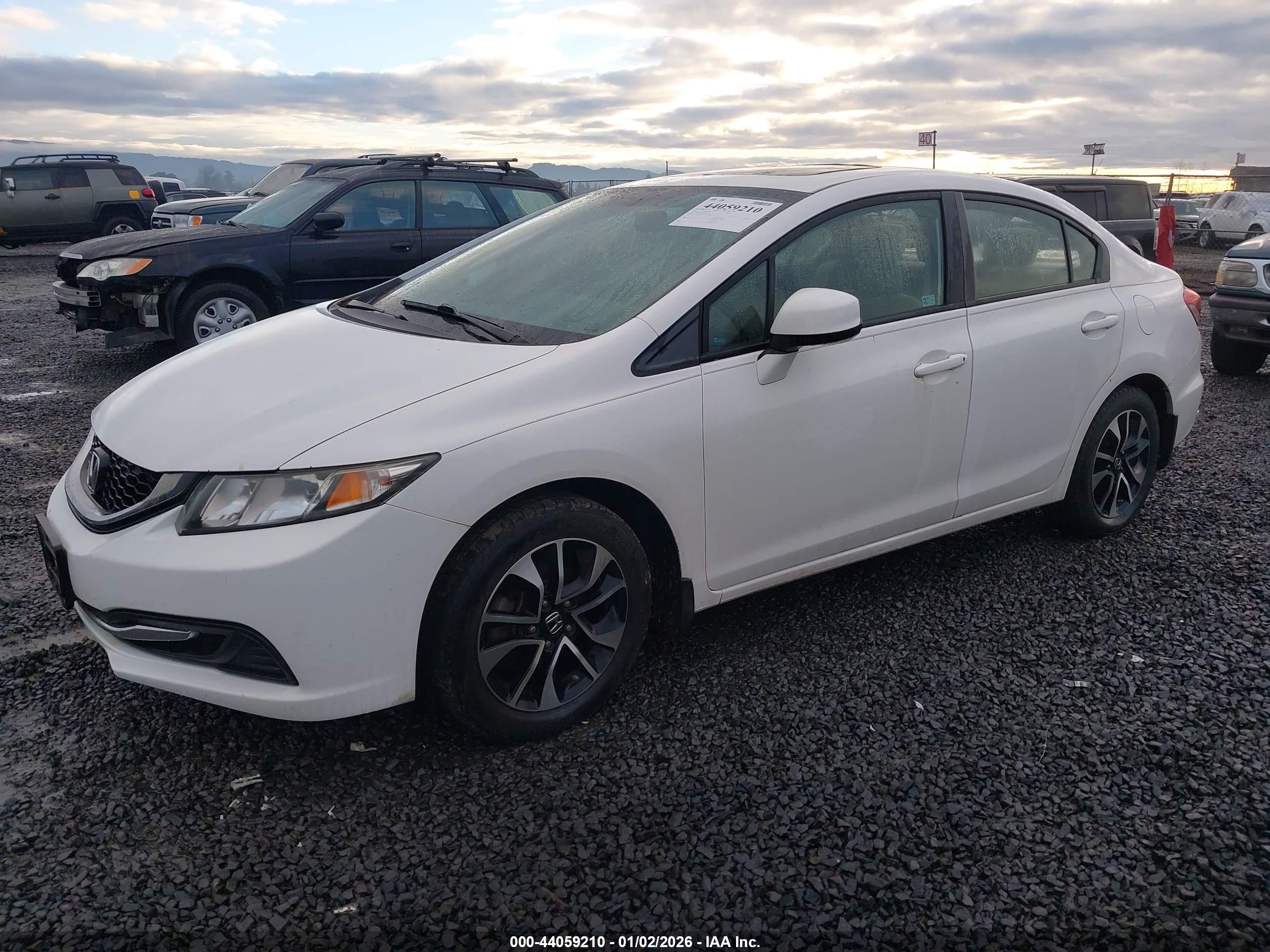 HONDA CIVIC image 2