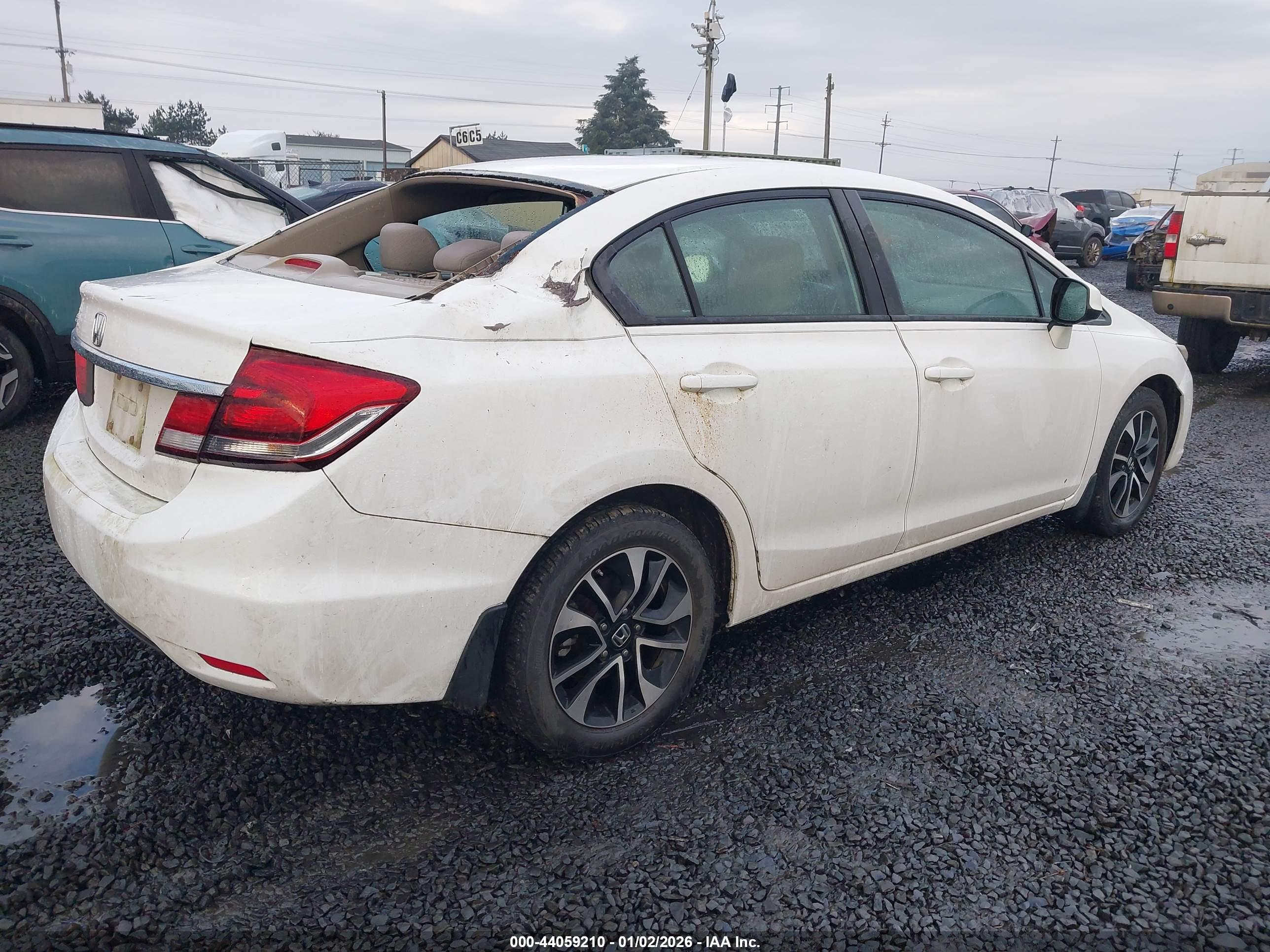 HONDA CIVIC image 4