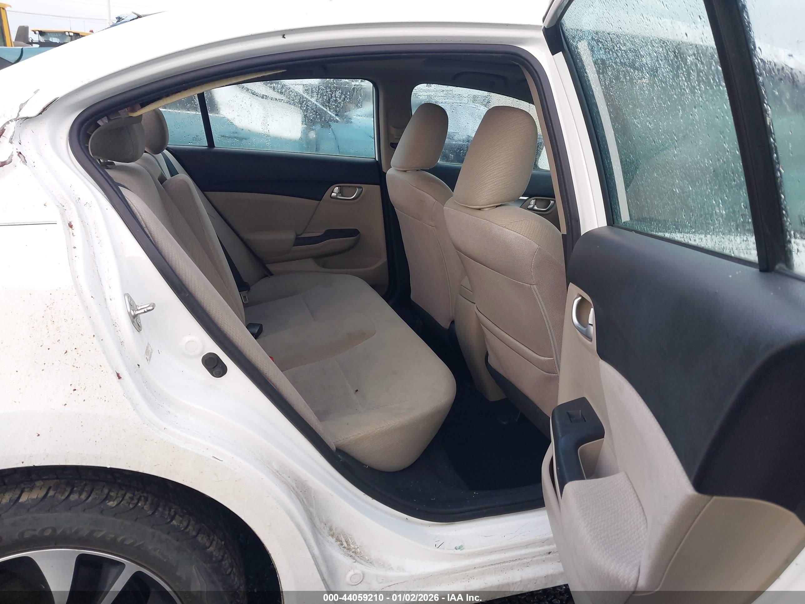 HONDA CIVIC image 8