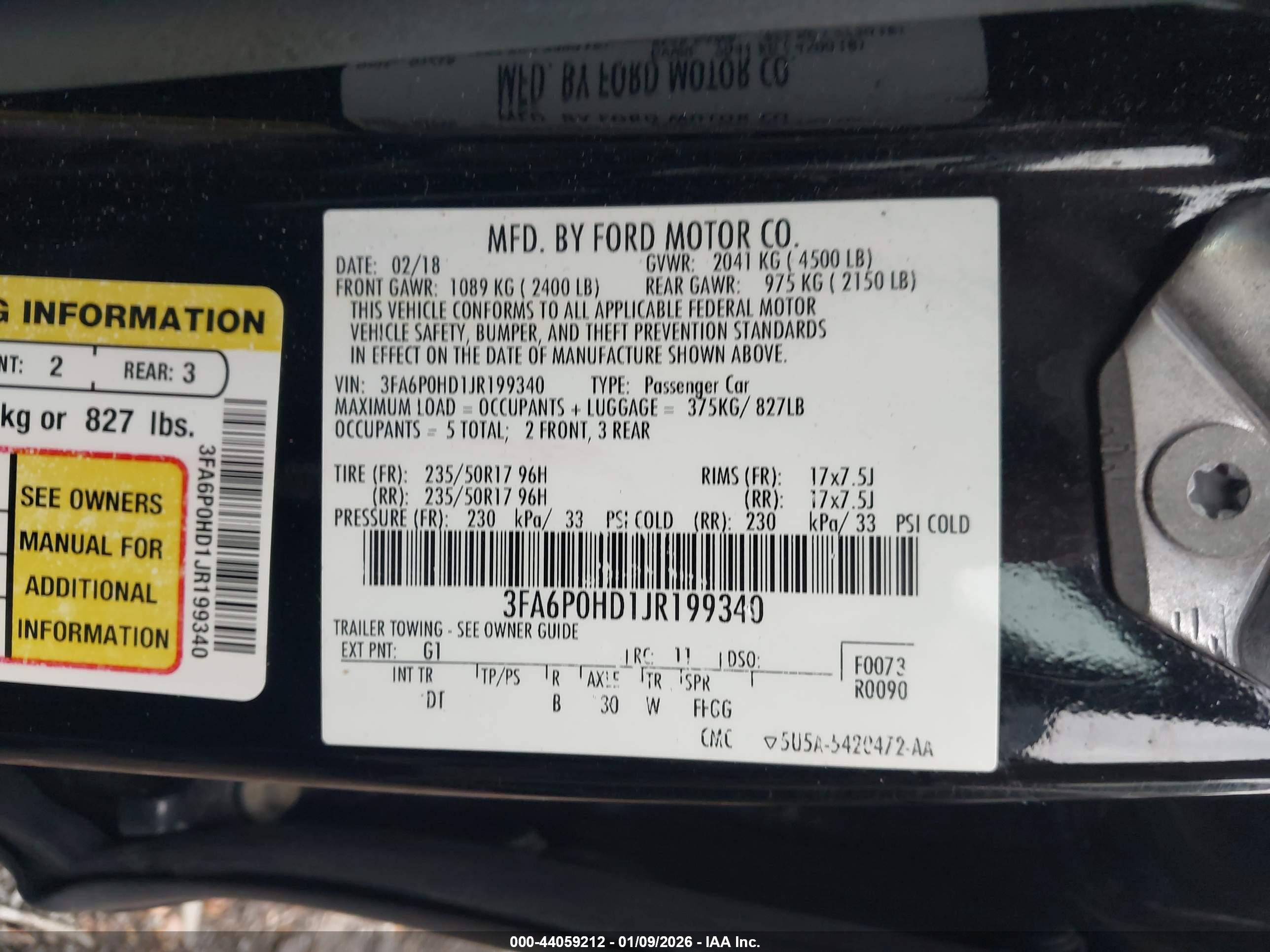 FORD FUSION image 9