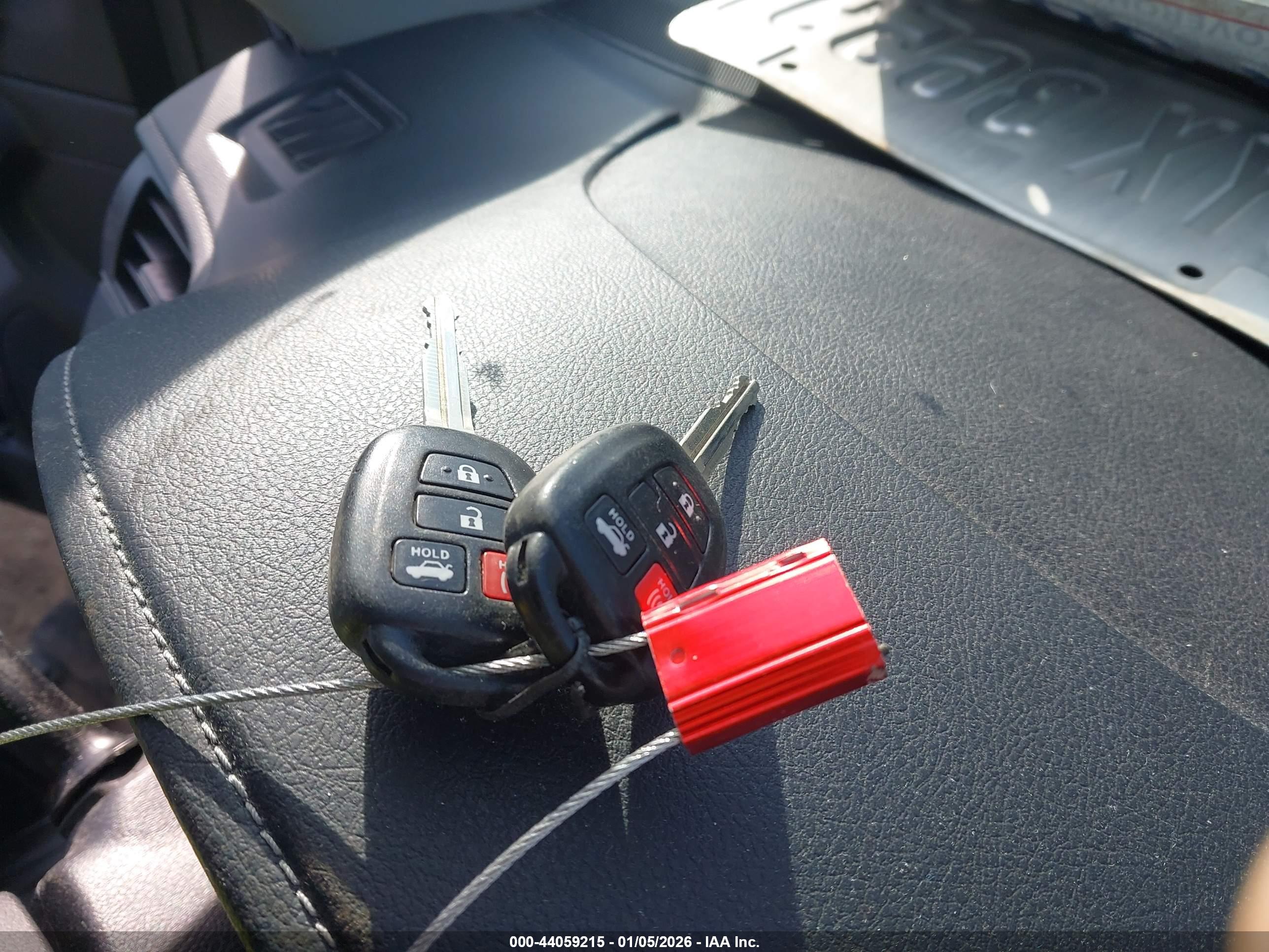 TOYOTA CAMRY image 11