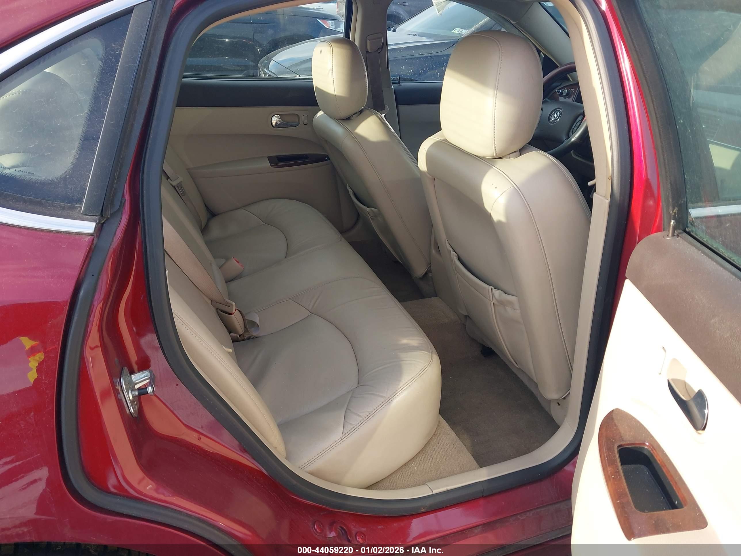 BUICK LACROSSE image 8