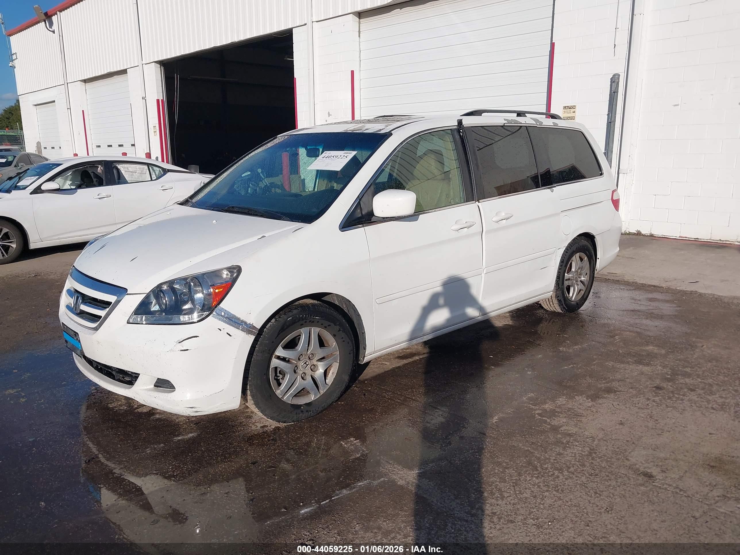 HONDA ODYSSEY image 2