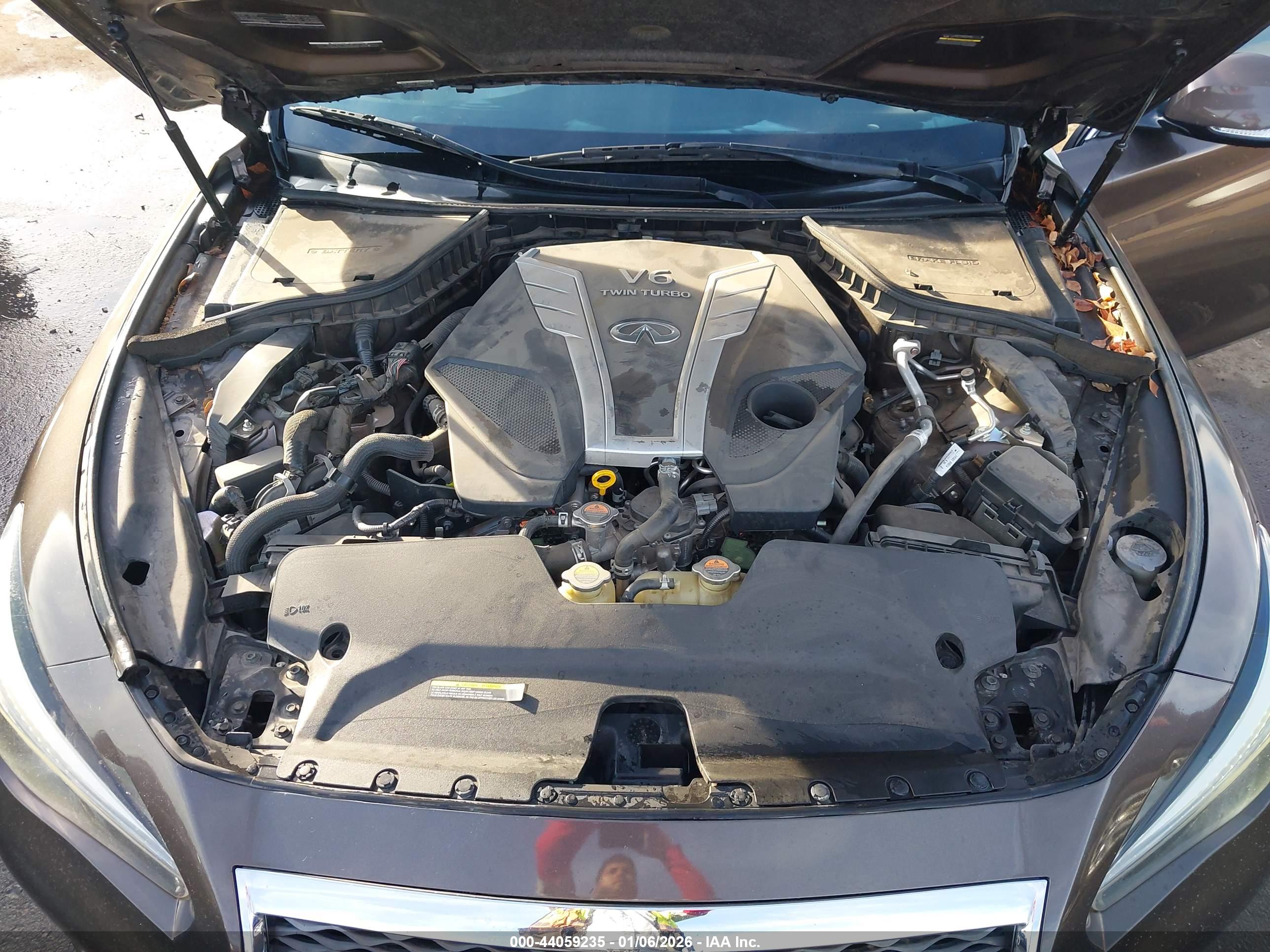 INFINITI Q50 image 10