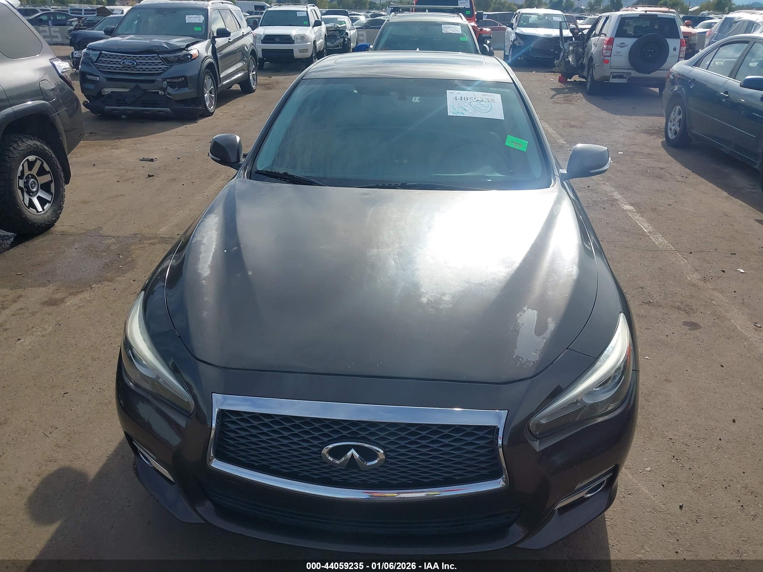 INFINITI Q50 image 6