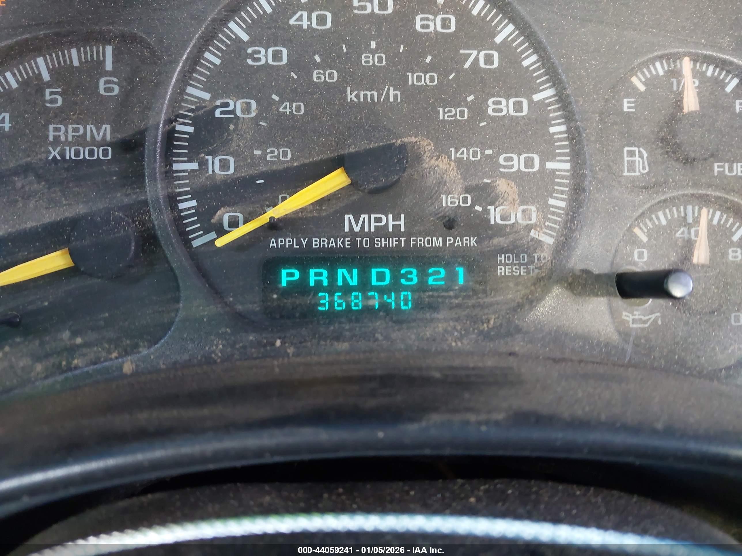CHEVROLET SILVERADO image 7