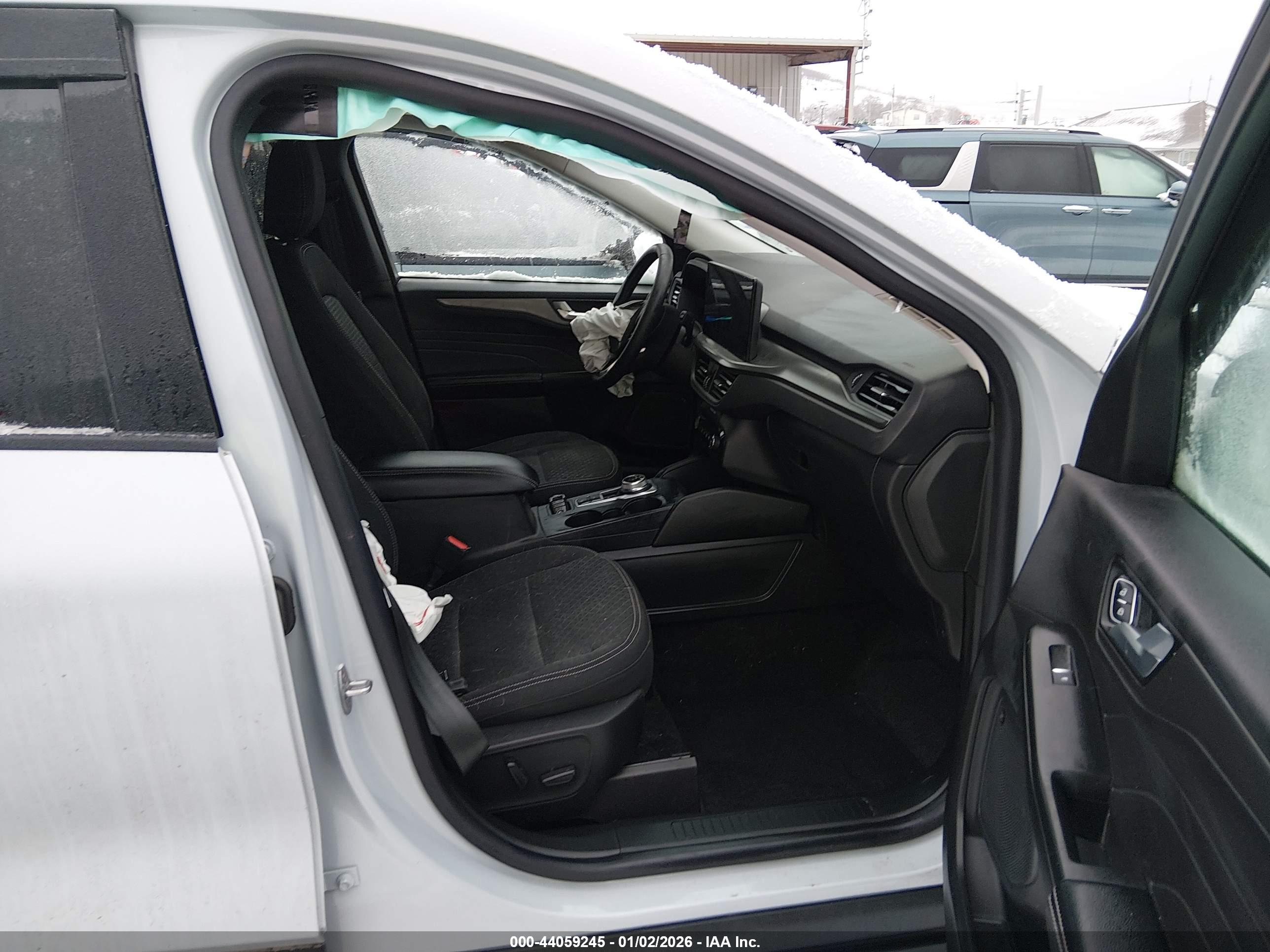 FORD ESCAPE image 5
