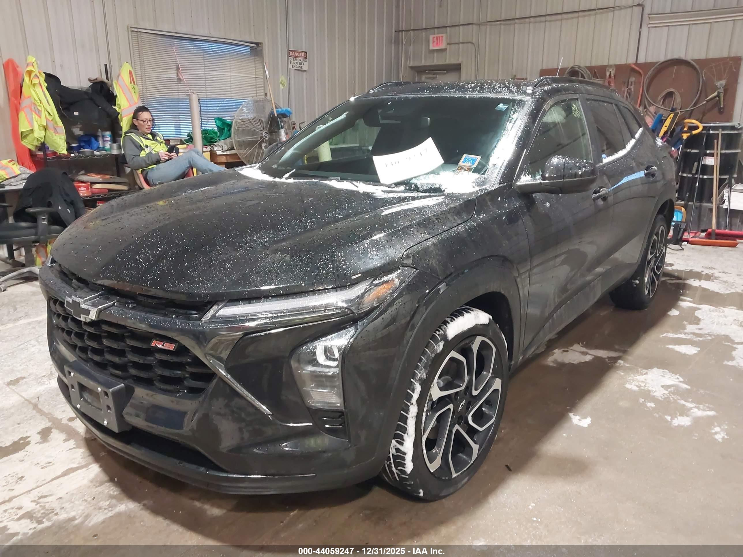 CHEVROLET TRAX image 2