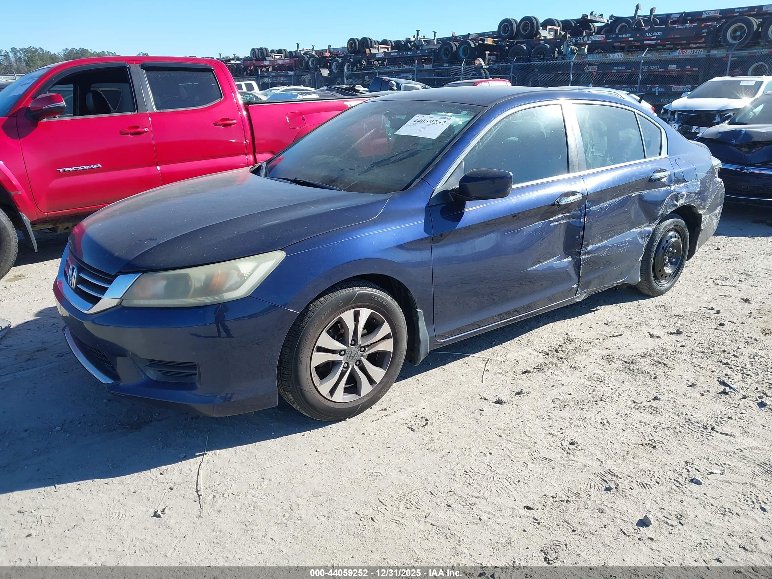 HONDA ACCORD image 2