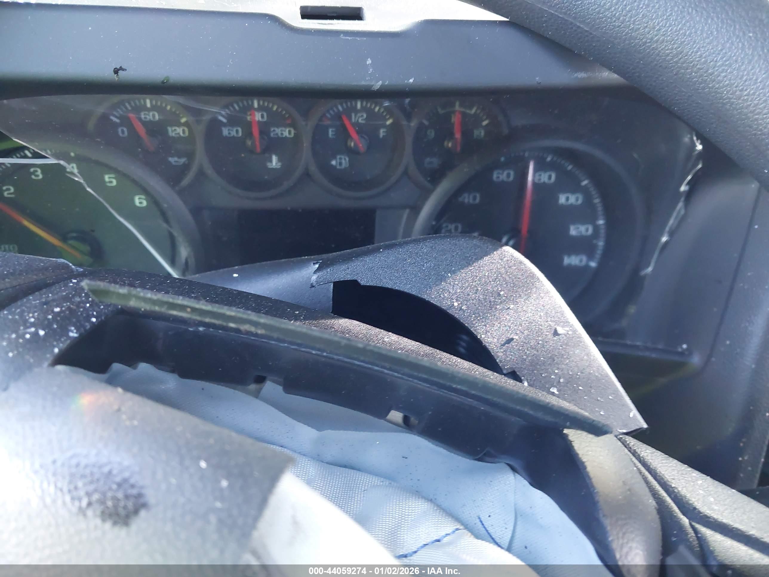 CHEVROLET SILVERADO image 7