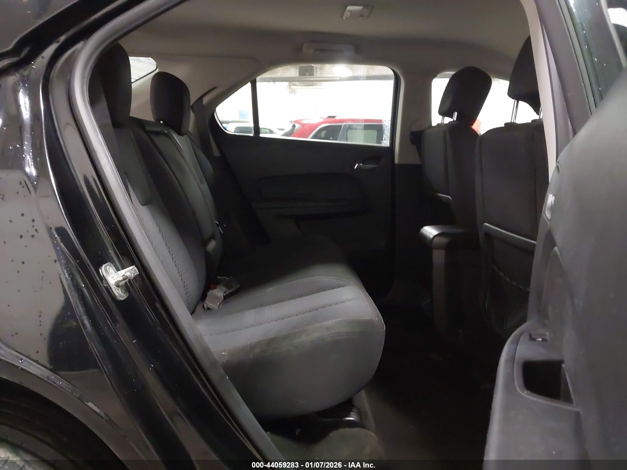 CHEVROLET EQUINOX image 8