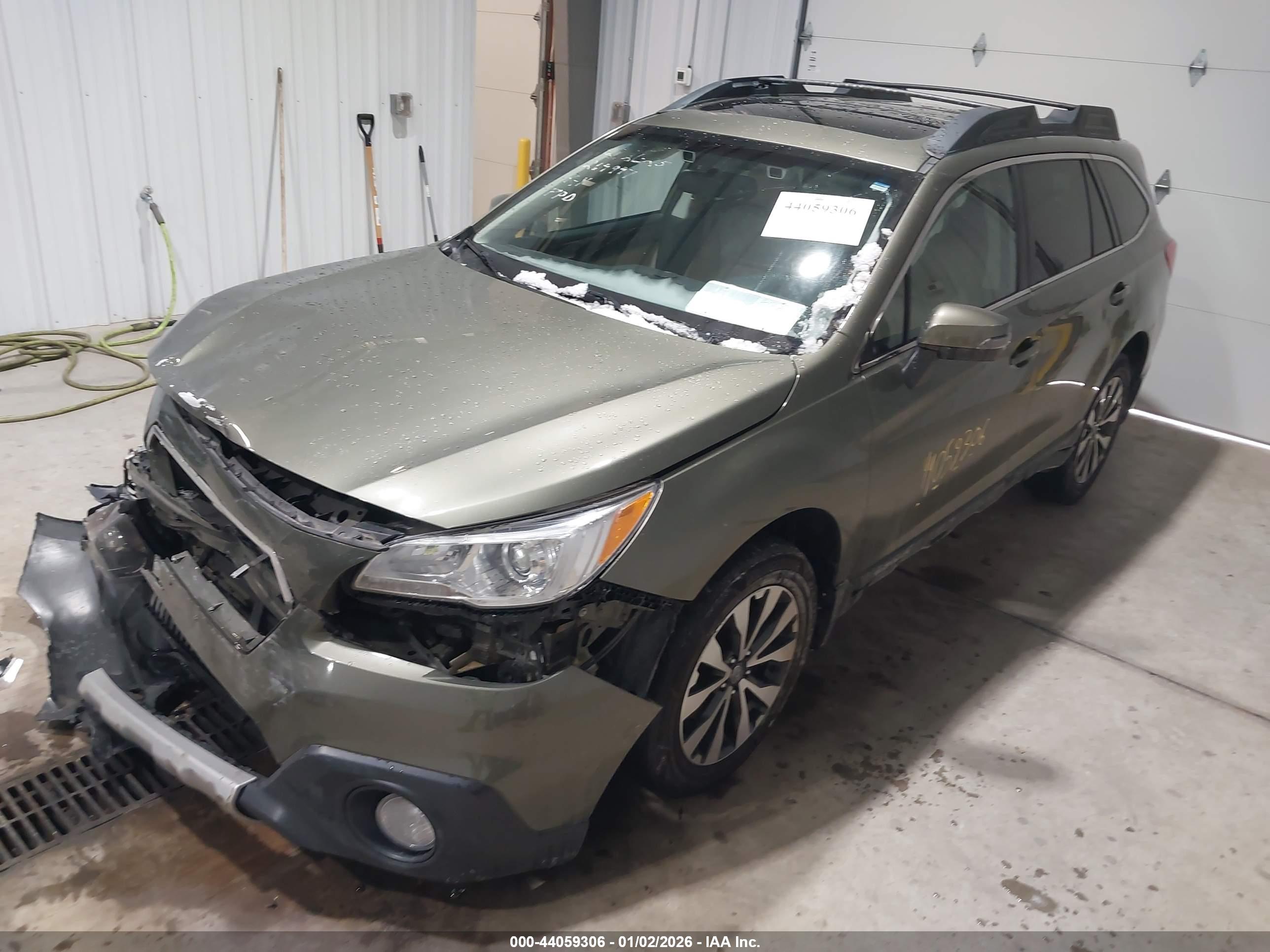 SUBARU OUTBACK image 2