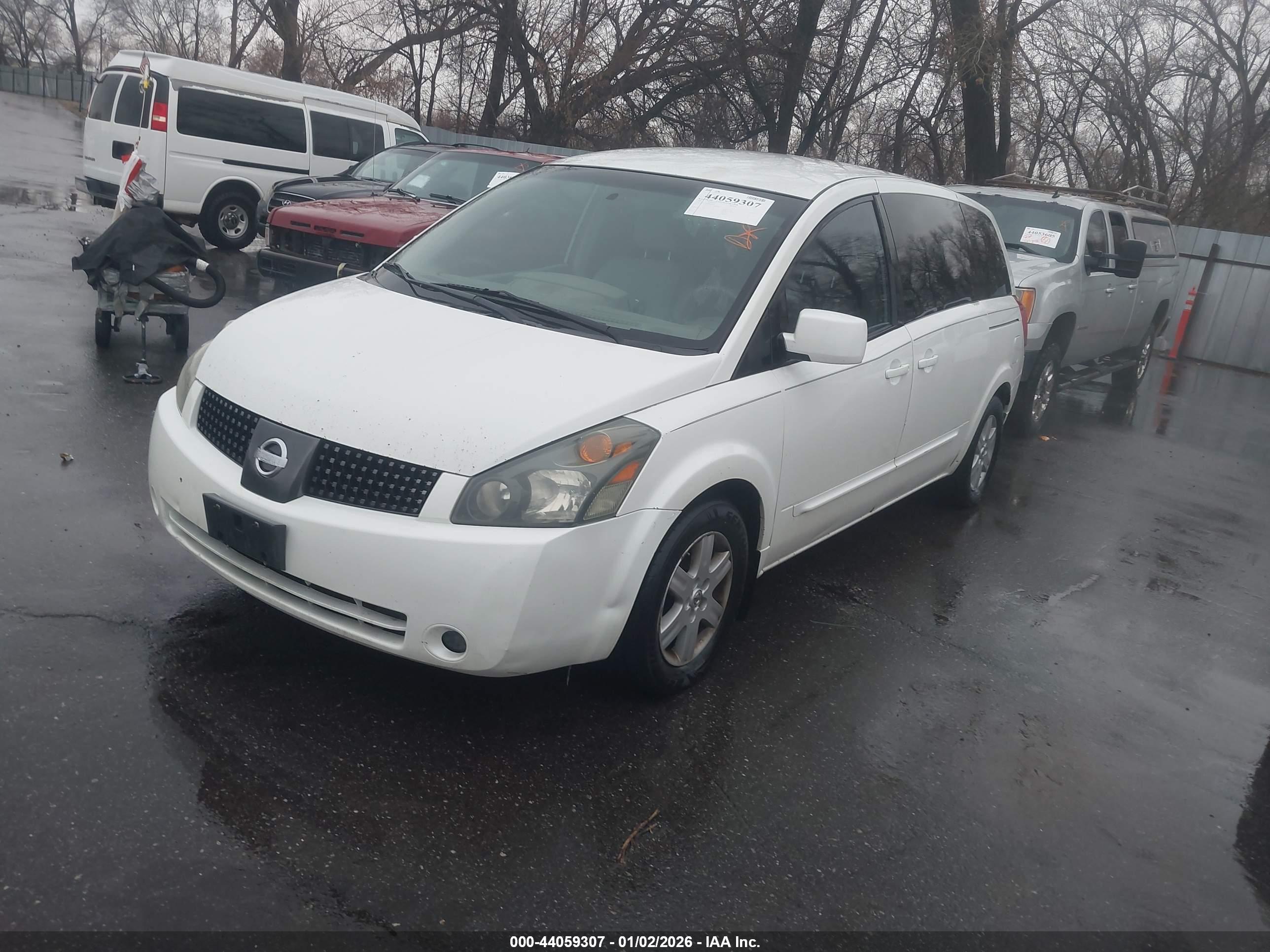 NISSAN QUEST image 2