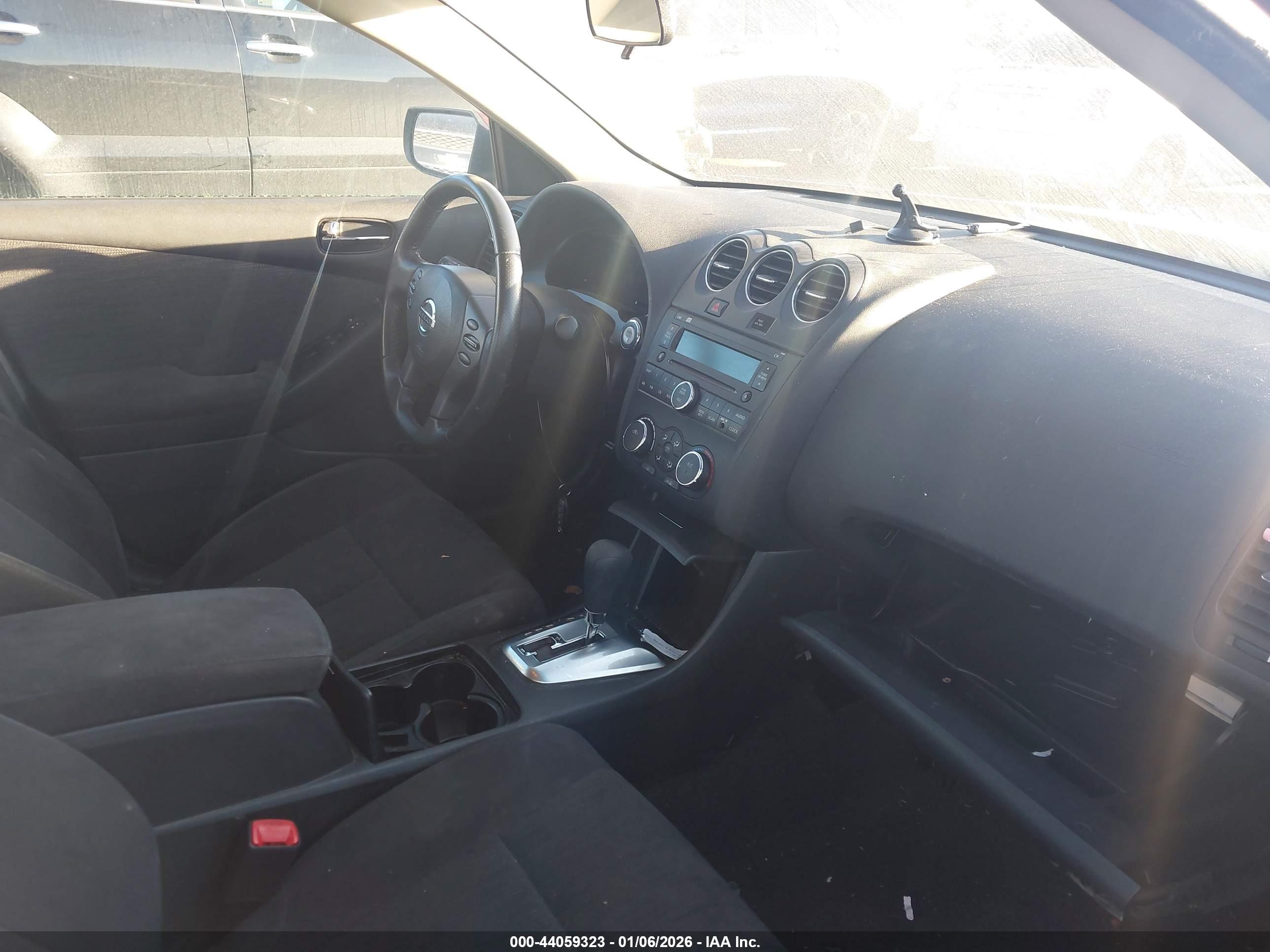 NISSAN ALTIMA image 5