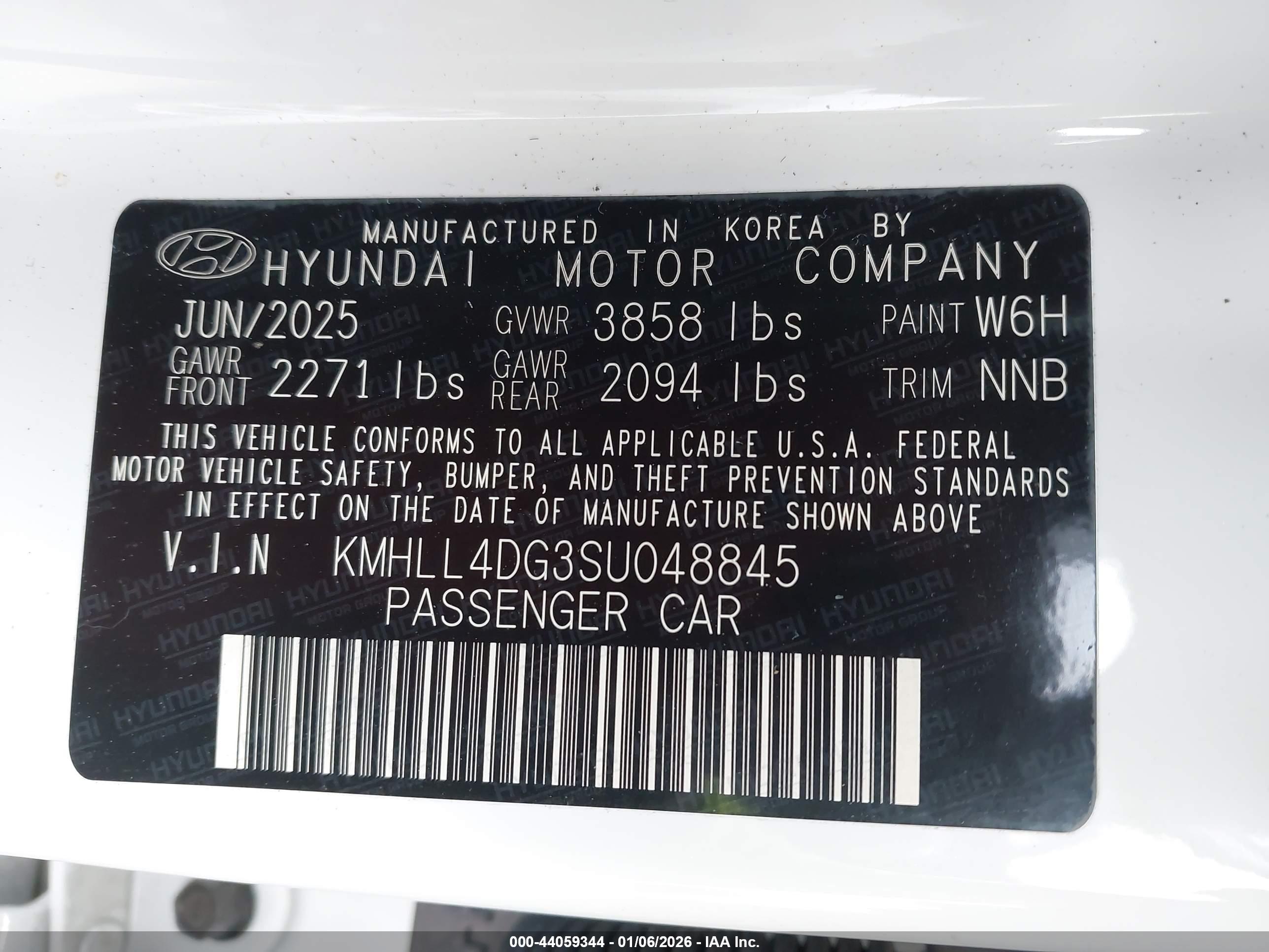 HYUNDAI ELANTRA image 9