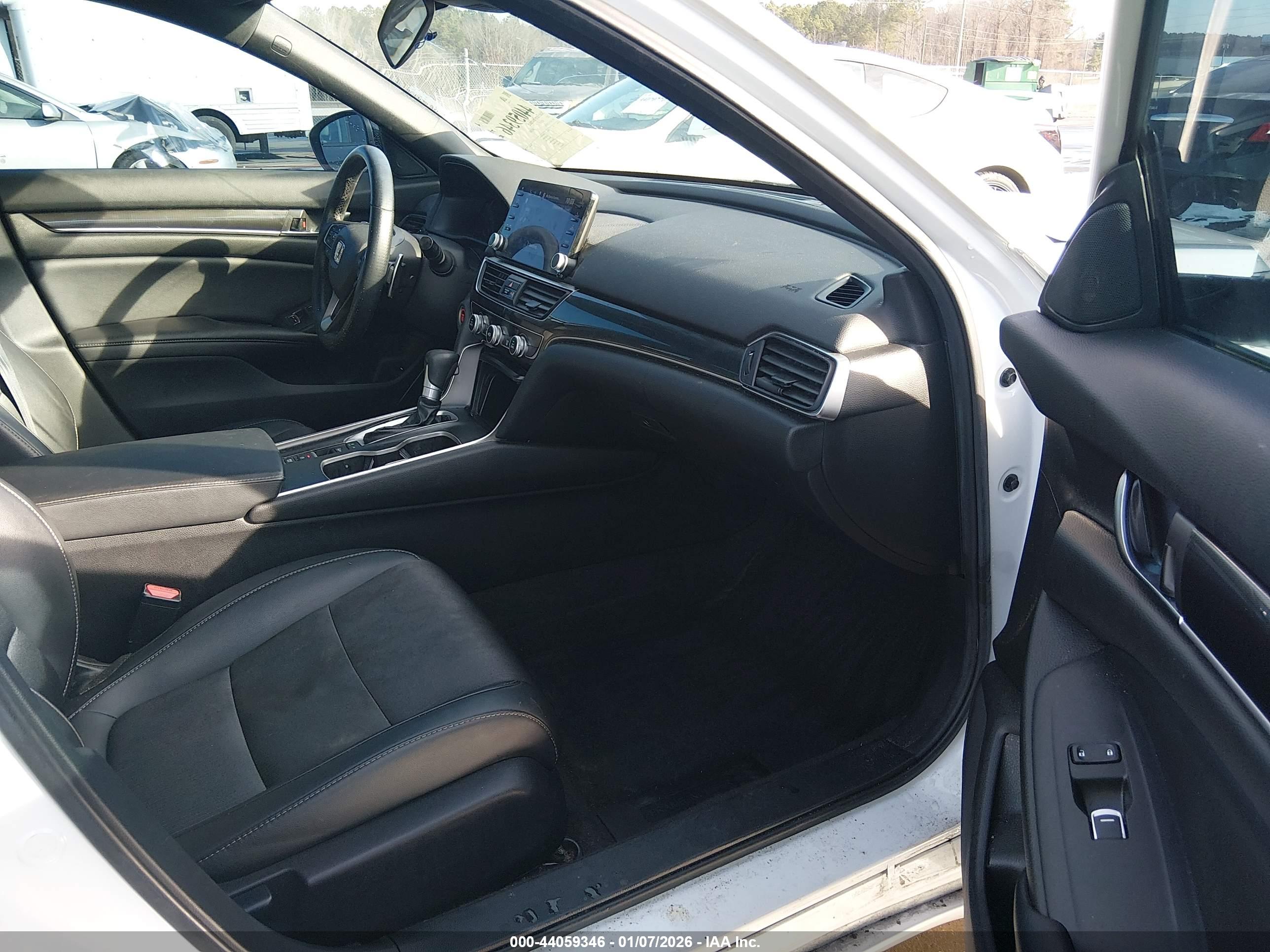 HONDA ACCORD image 5