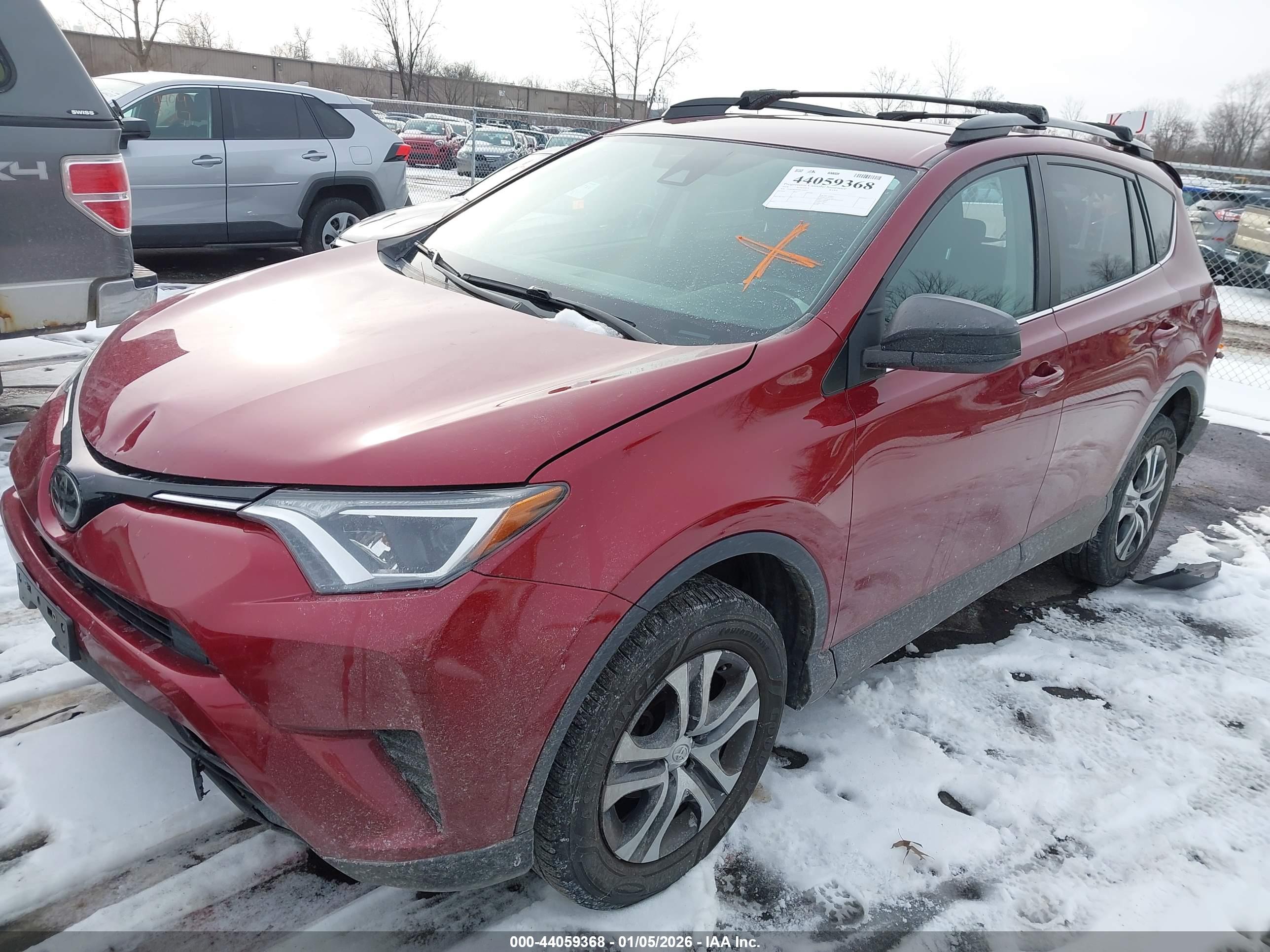 TOYOTA RAV4 image 2